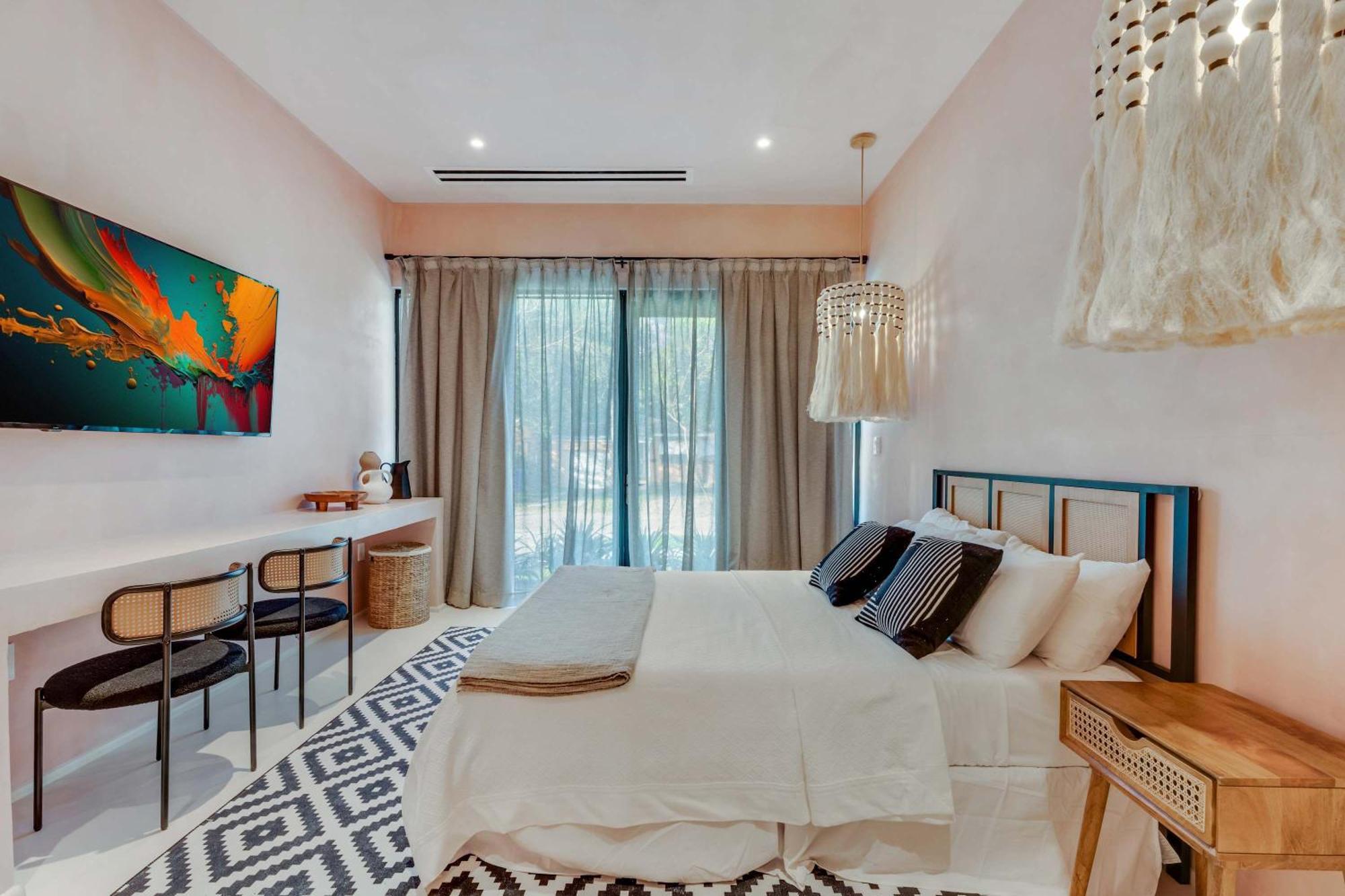 Artisan Studio- Breakfast Nook By Design District * Miami