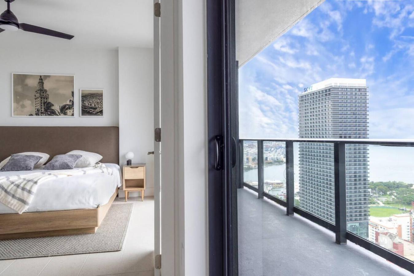 Next To Kaseya Center W Pool, Gym And Balcony Apartment