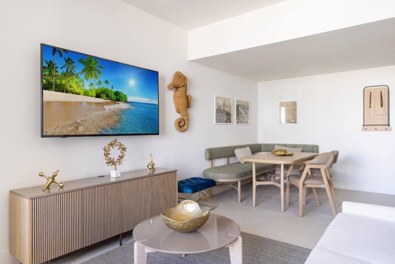 Apartment At Front Of Kaseya Center Downtown *