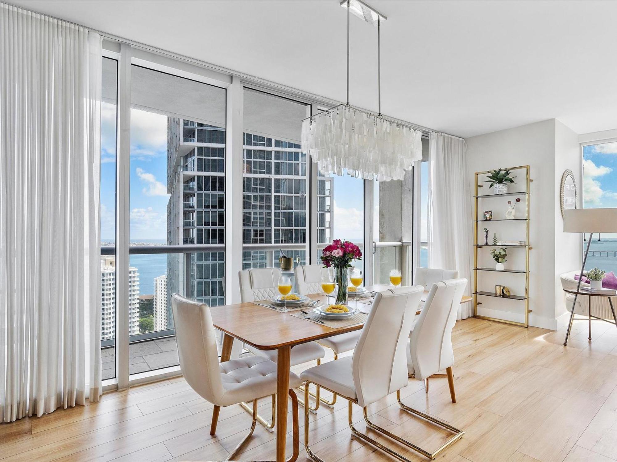 Brickell By Vacation 4*