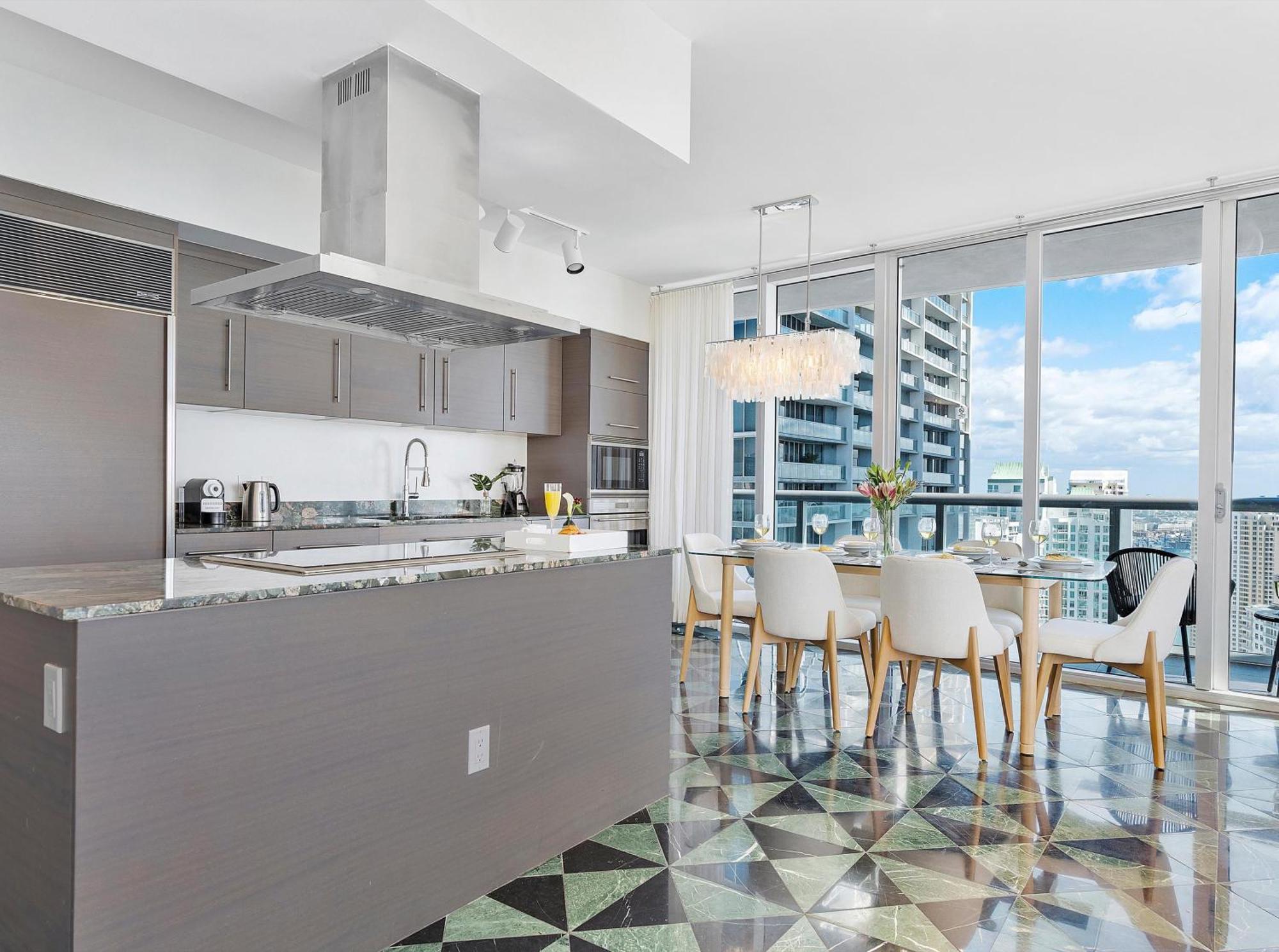 Brickell By Vacation Aparthotel 4*