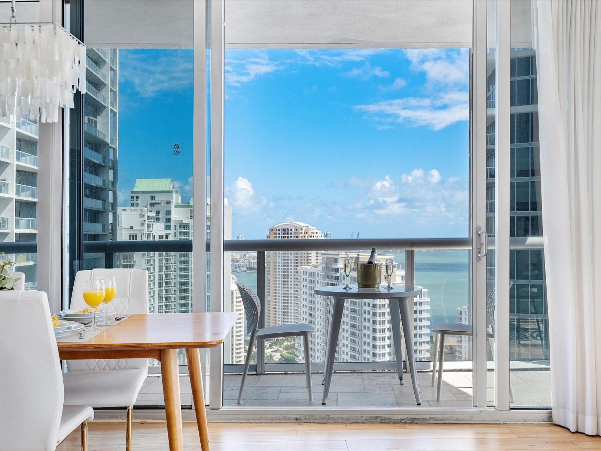 Brickell By Vacation 4*