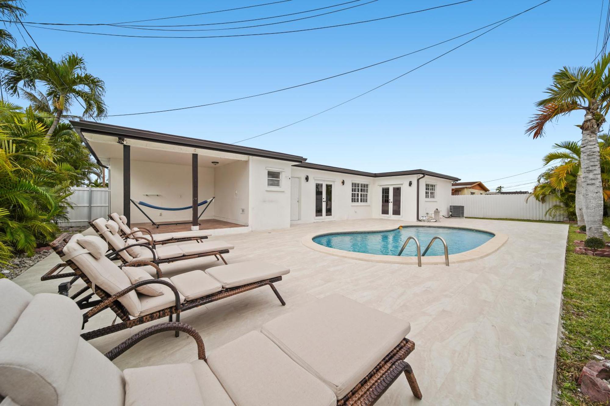 Holiday home Oasis- Pool & Game Fun Miami