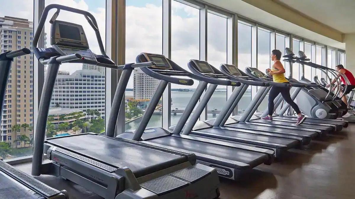 37th Floor Luxurious Unit With Bay & Pool View Free Miami