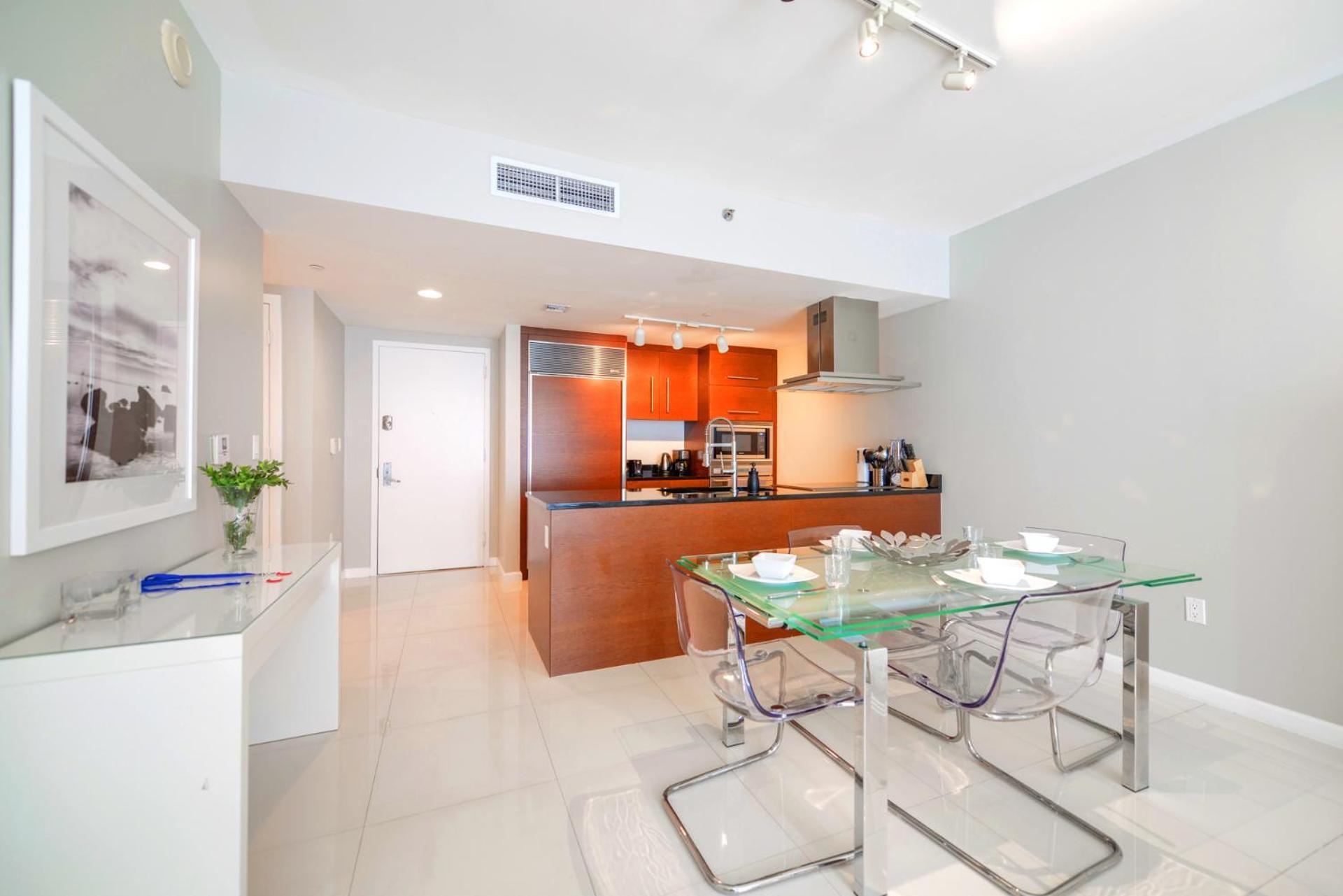 Panoramic Views From 45th Floor Brickell Miami