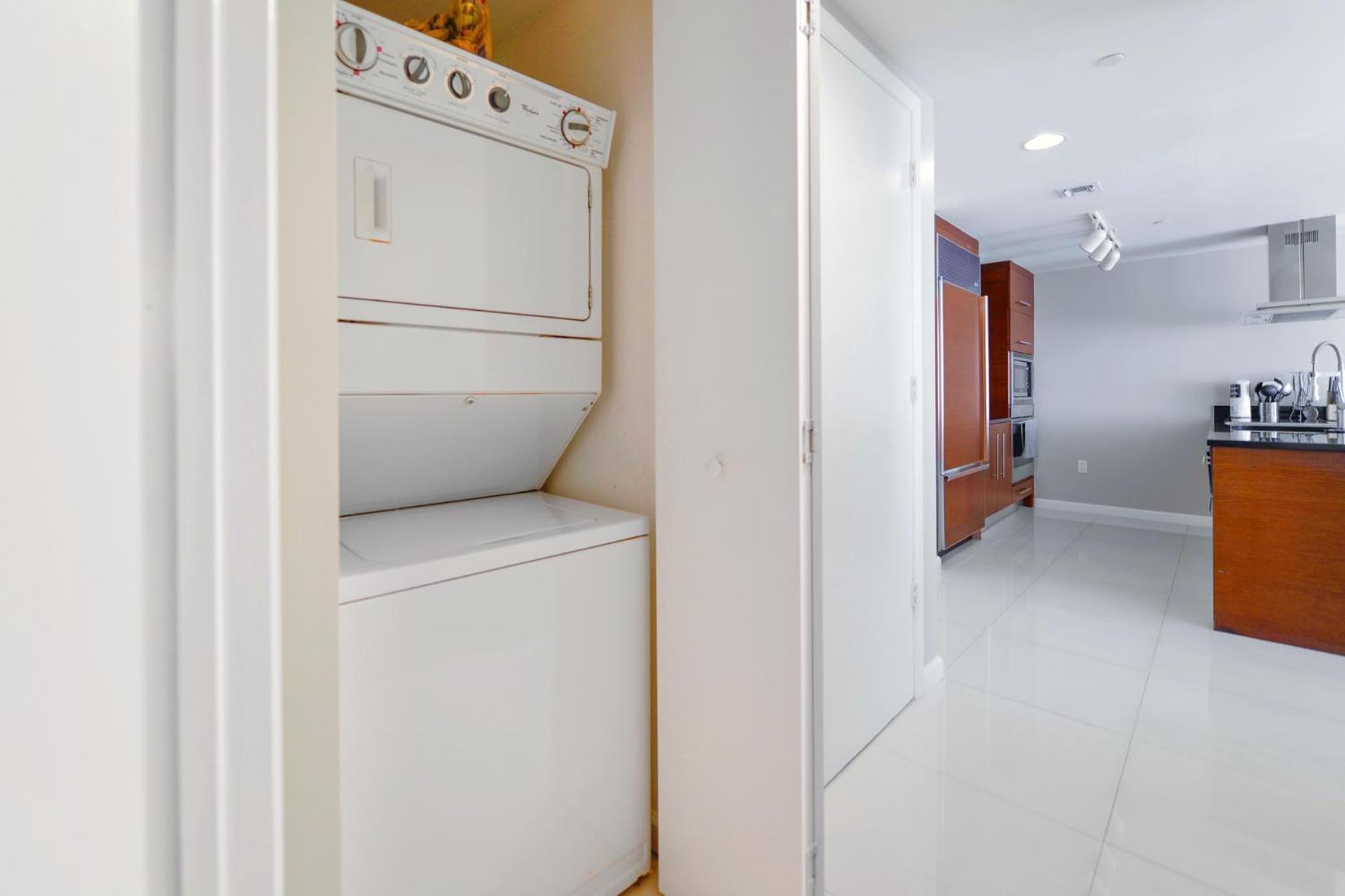 Apartment Panoramic Views From 45th Floor Brickell