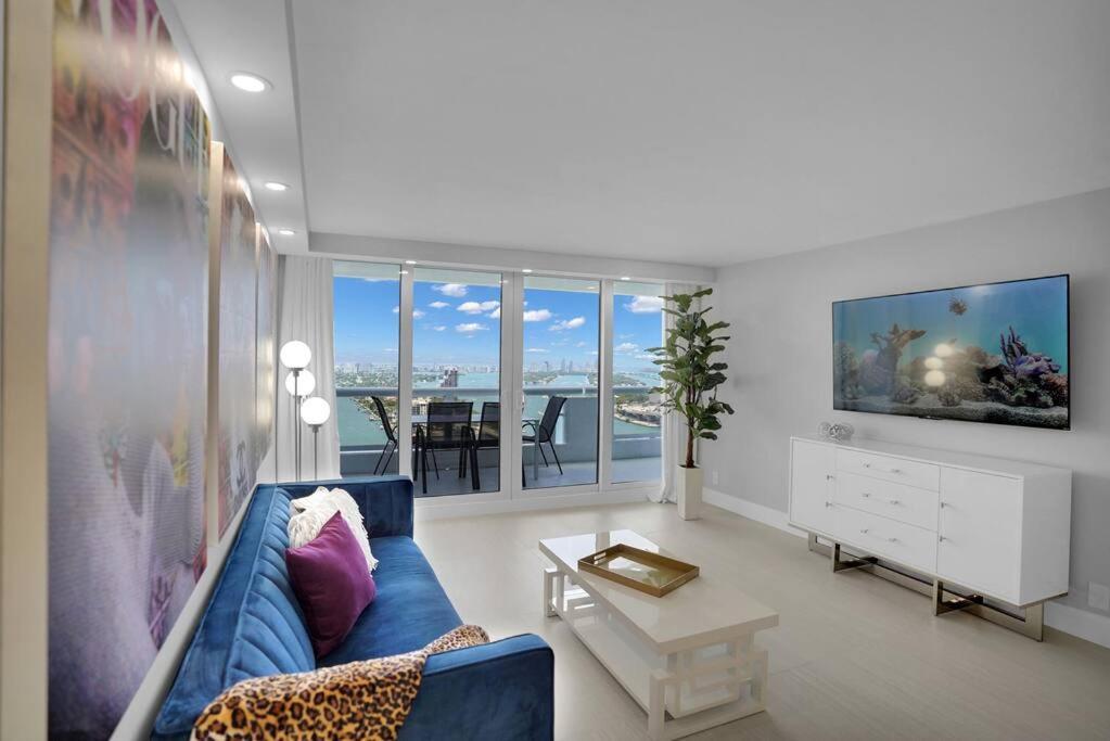 Cloud Nine! Direct Water Views Of Bay & Ocean! Apartment *
