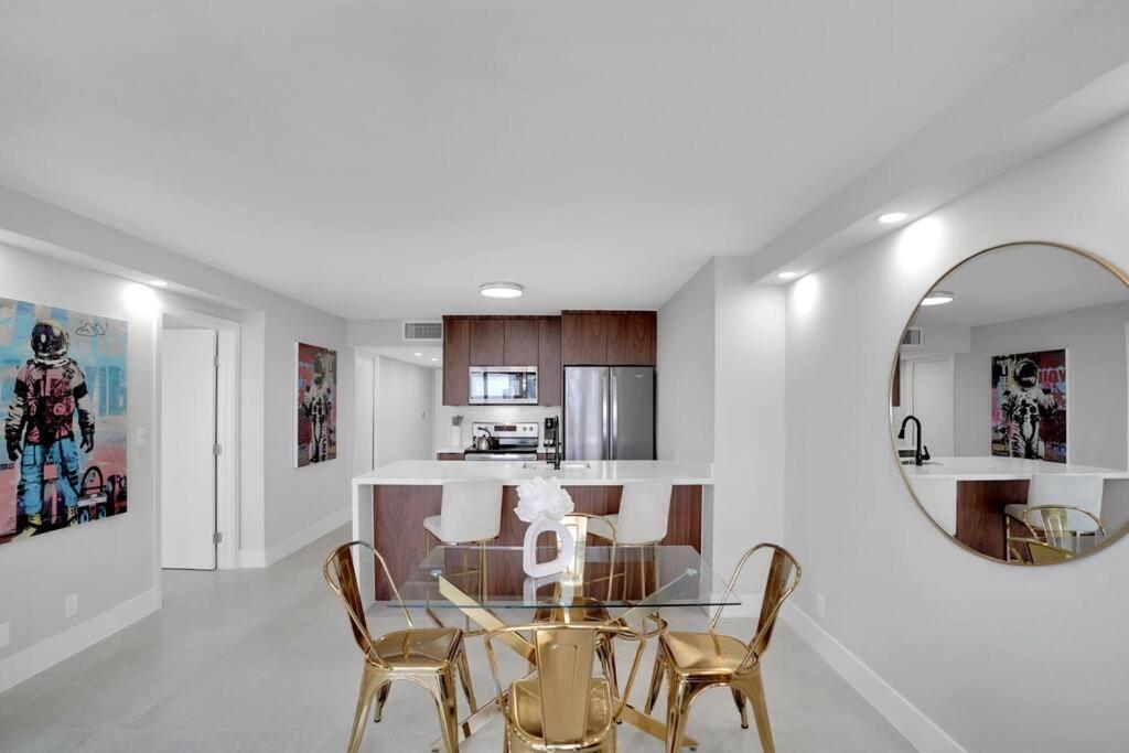 Fantasy! Water & Park Views! Apartment *