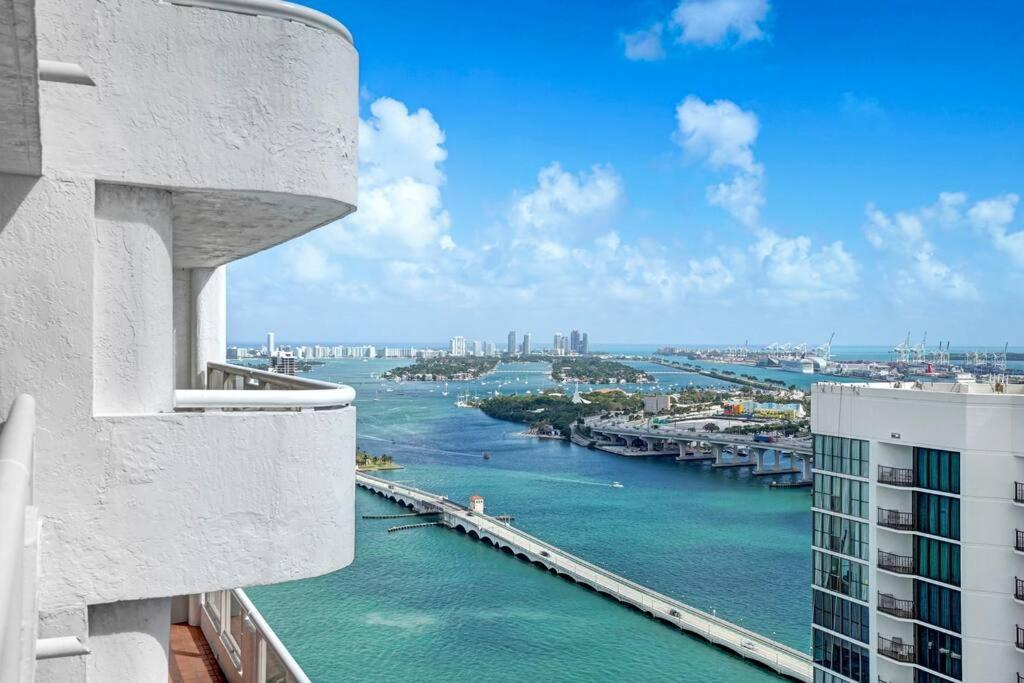 Sin City! Brand New And Water View! Miami
