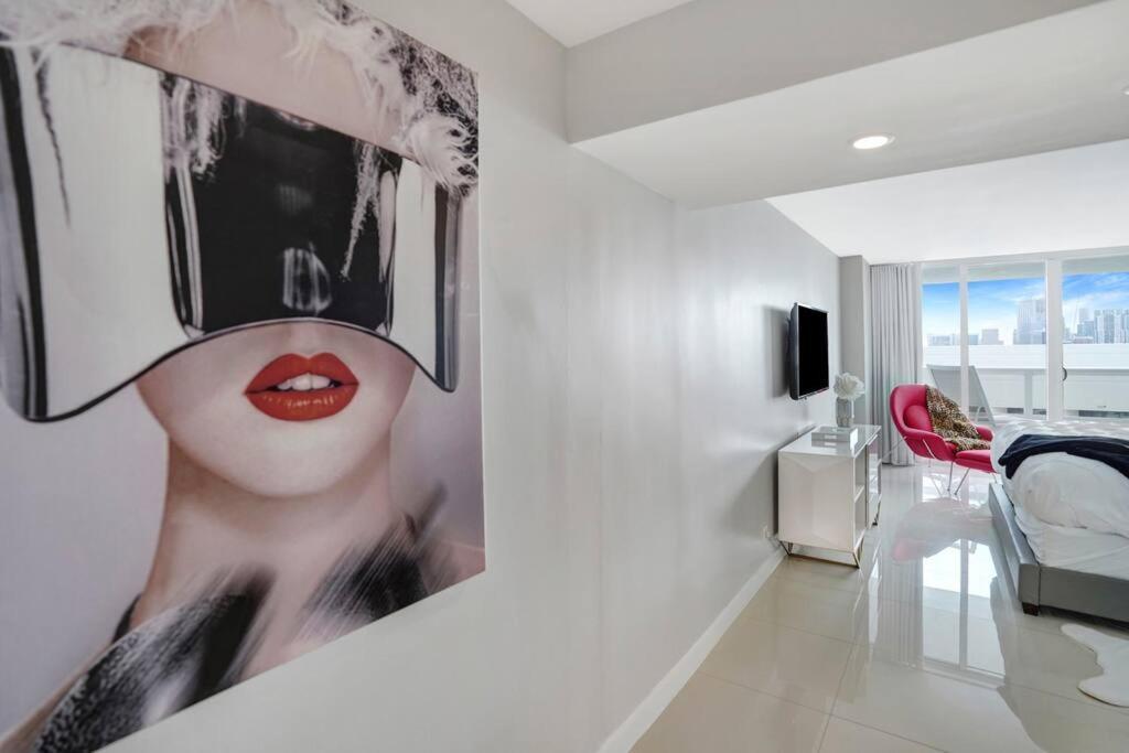 Sin City! Brand New And Water View! Apartment *