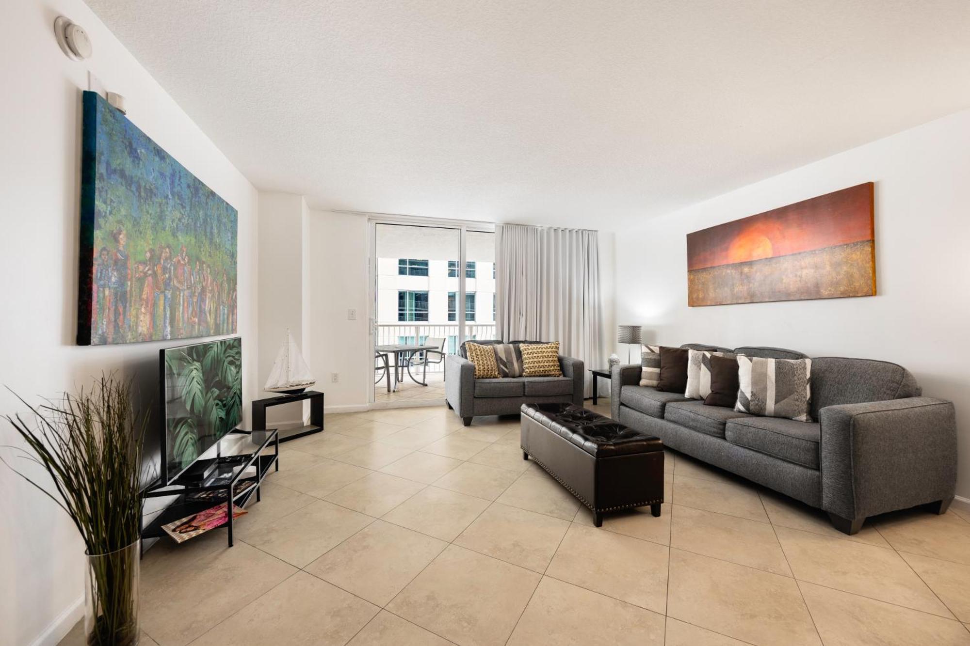 Luxury 1bd In Downtown Brickell Free Parking Apartment