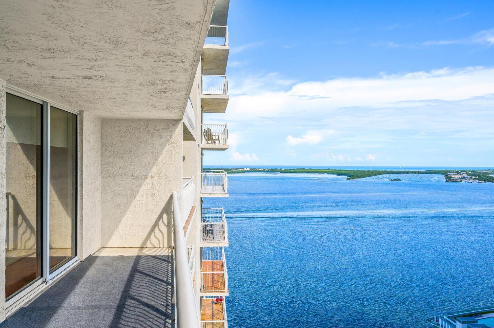 Apartment Sky High Living With Incredible Views *