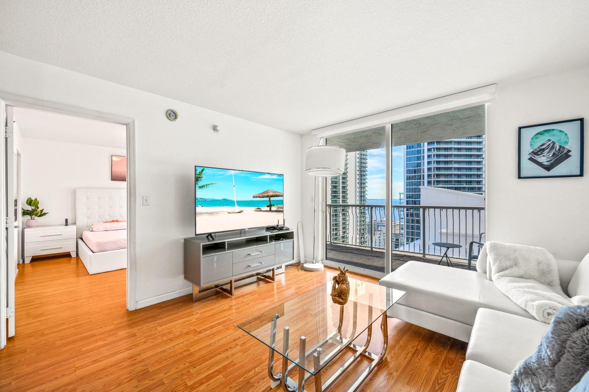 Sky High Living With Incredible Views
