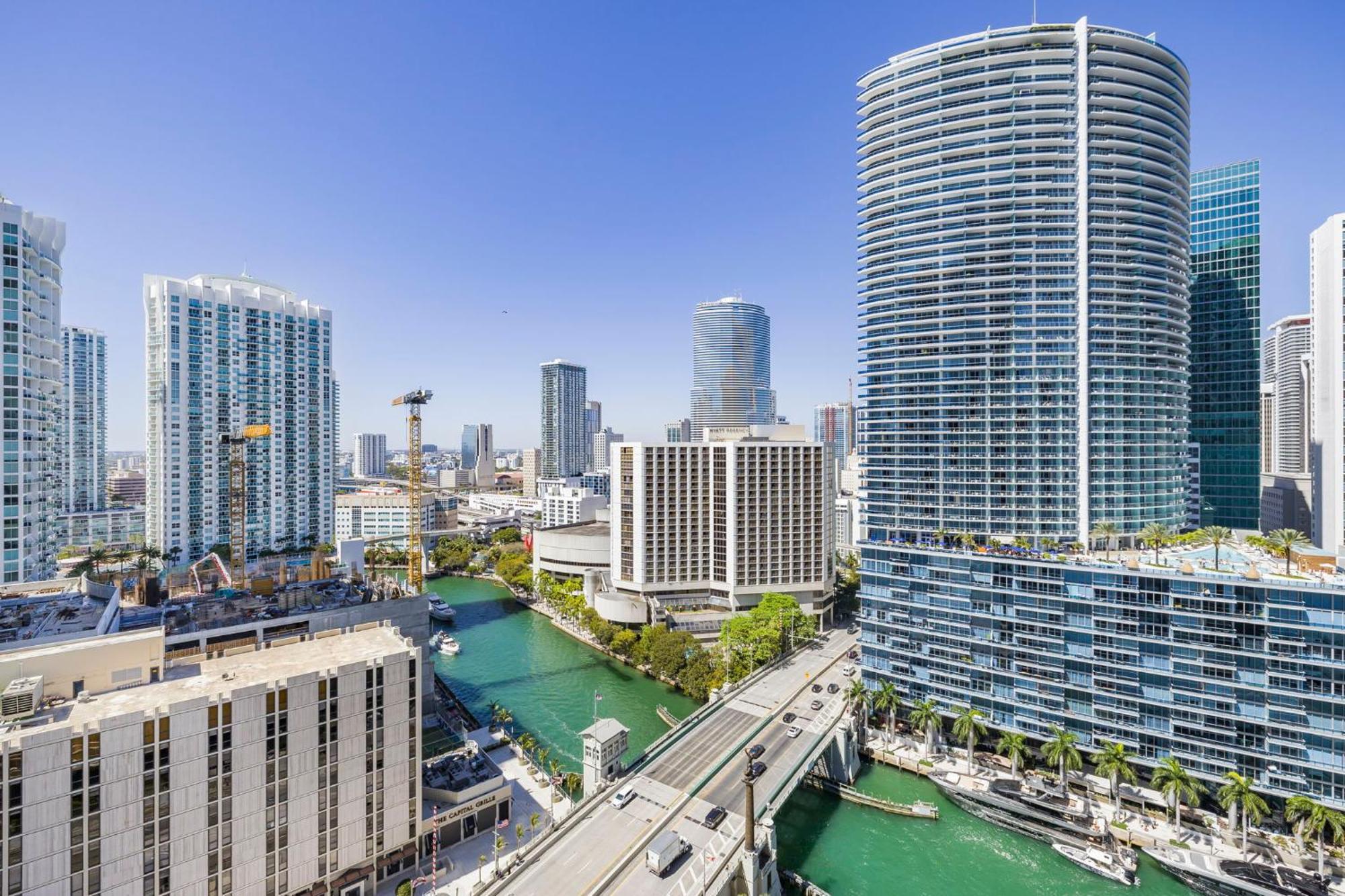 Icon Brickell Luxury With Amazing Views Apartment