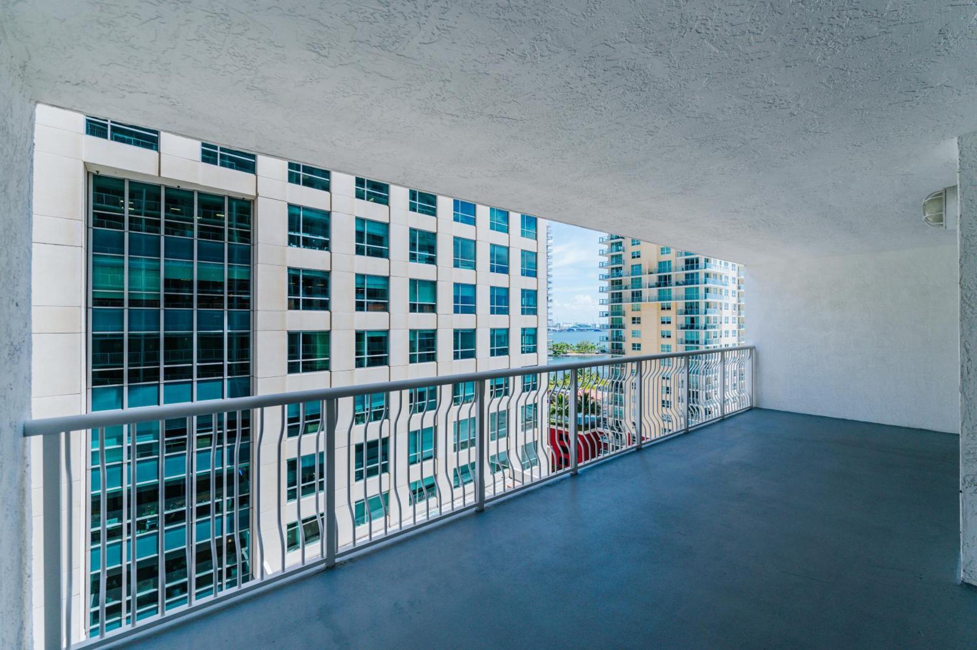 Amazing 2 Bedroom At Brickell, Free Parking Appartement *