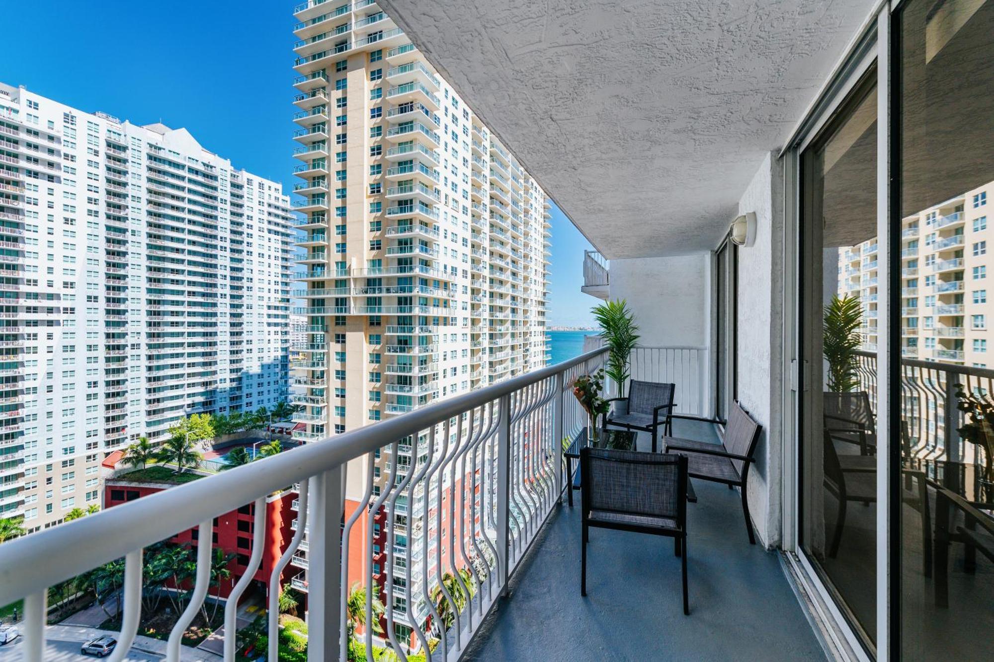 Amazing 2 Bedroom At Brickell, Free Parking Appartement Miami