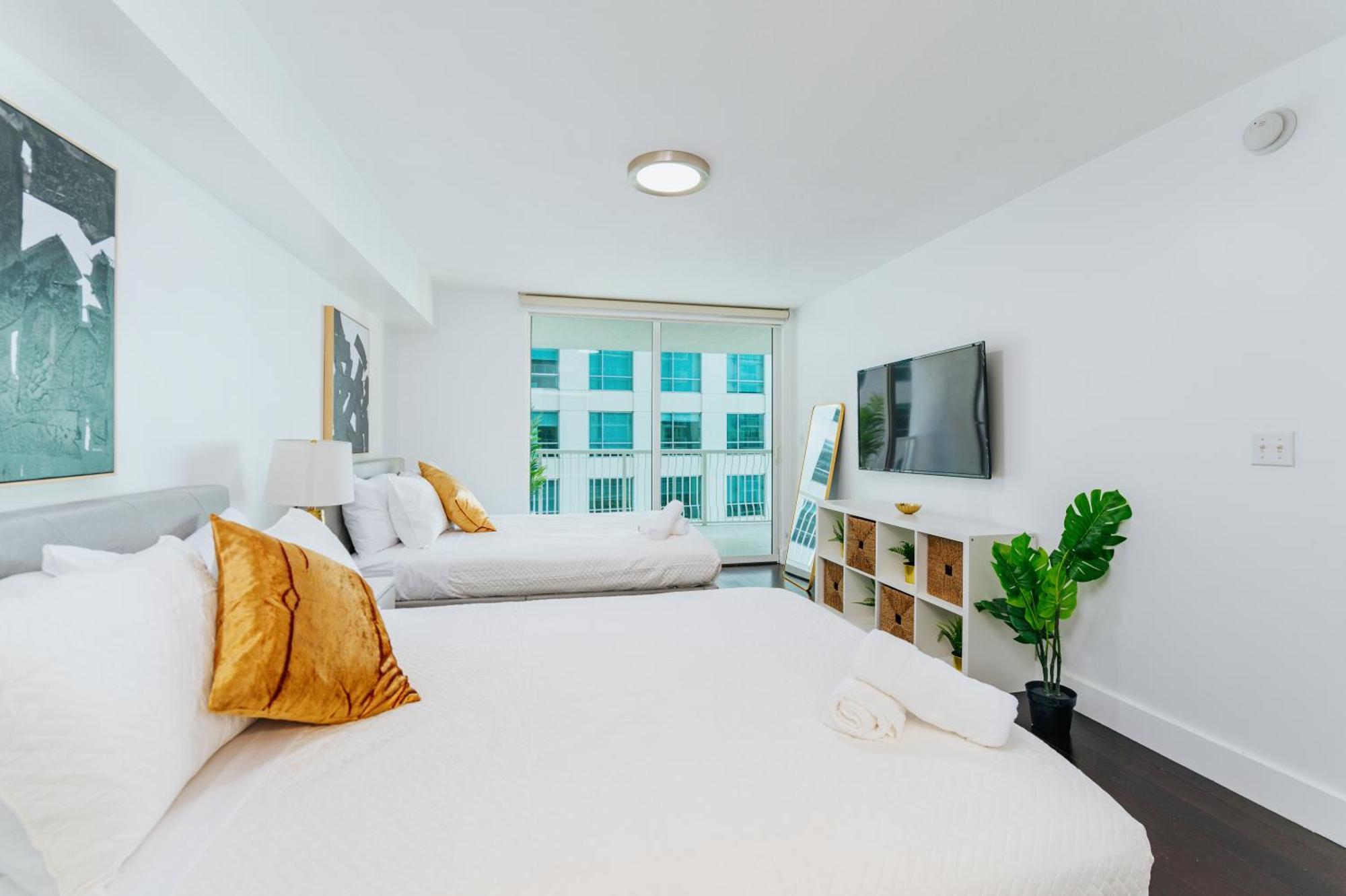 Amazing 2 Bedroom At Brickell, Free Parking Appartement
