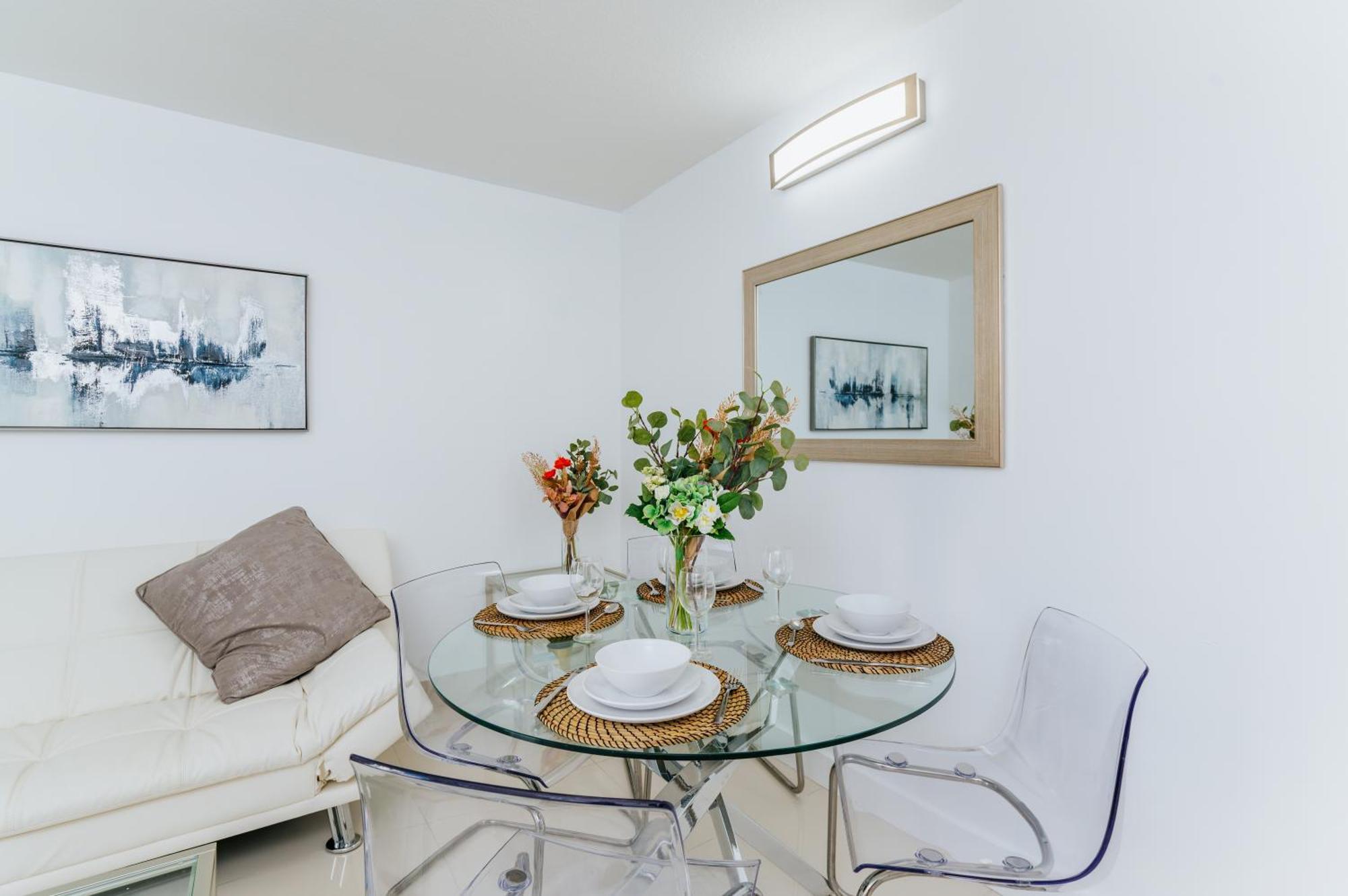 Appartement Amazing 2 Bedroom At Brickell, Free Parking Miami