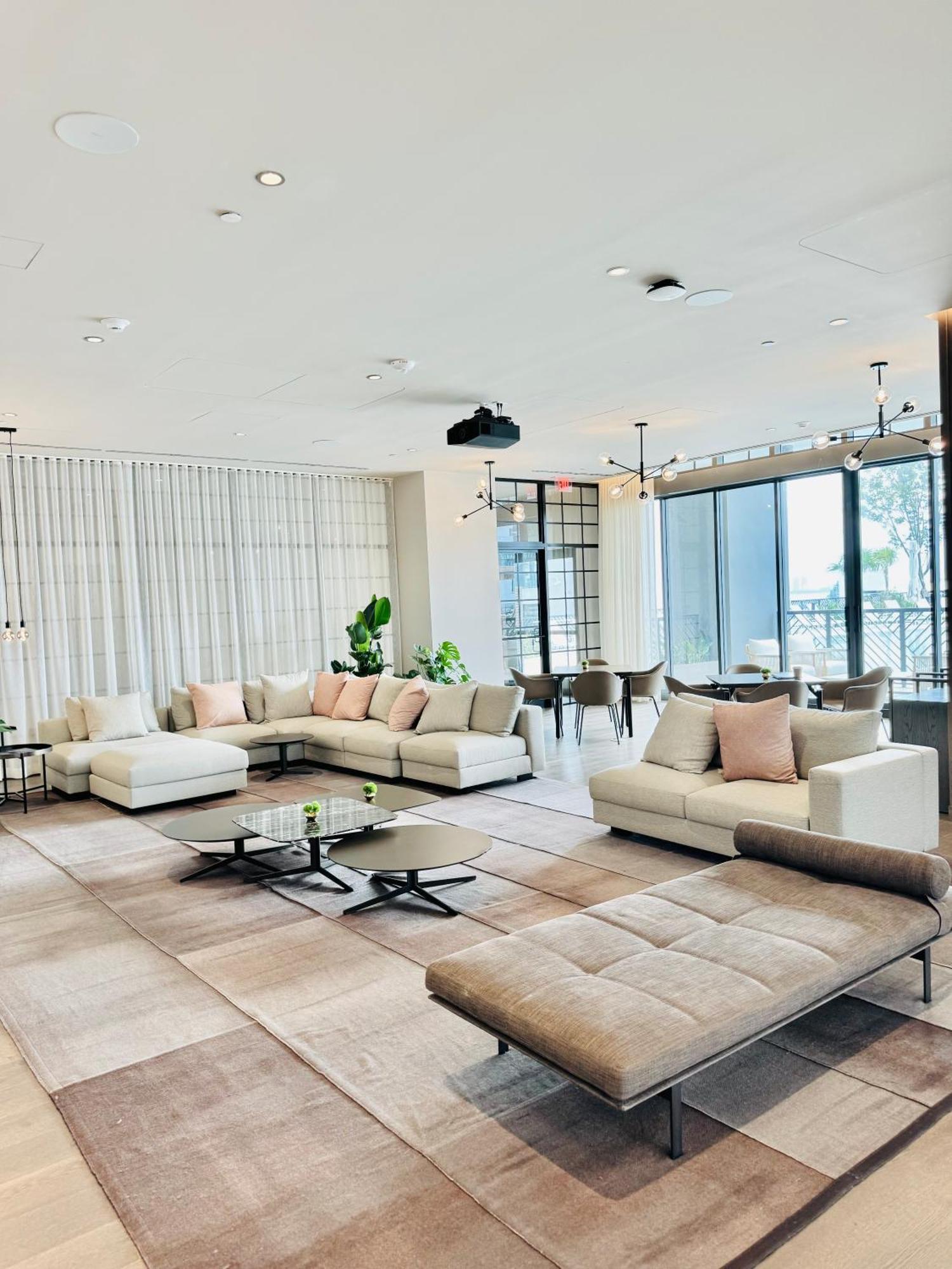 Apartment New 2bd 2 Bath Lux Penthouse And Bay View