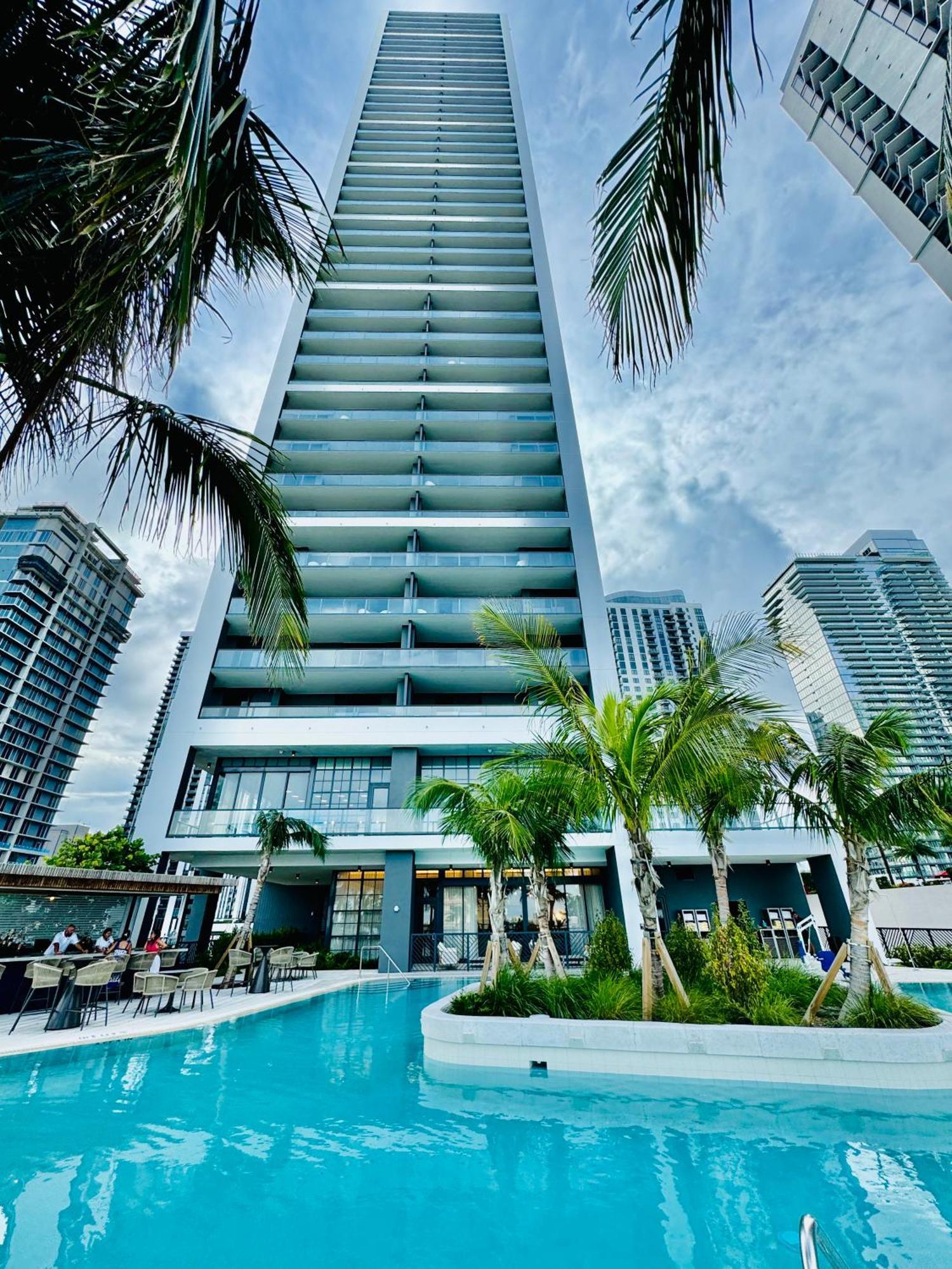New 2bd 2 Bath Lux Penthouse And Bay View Apartment