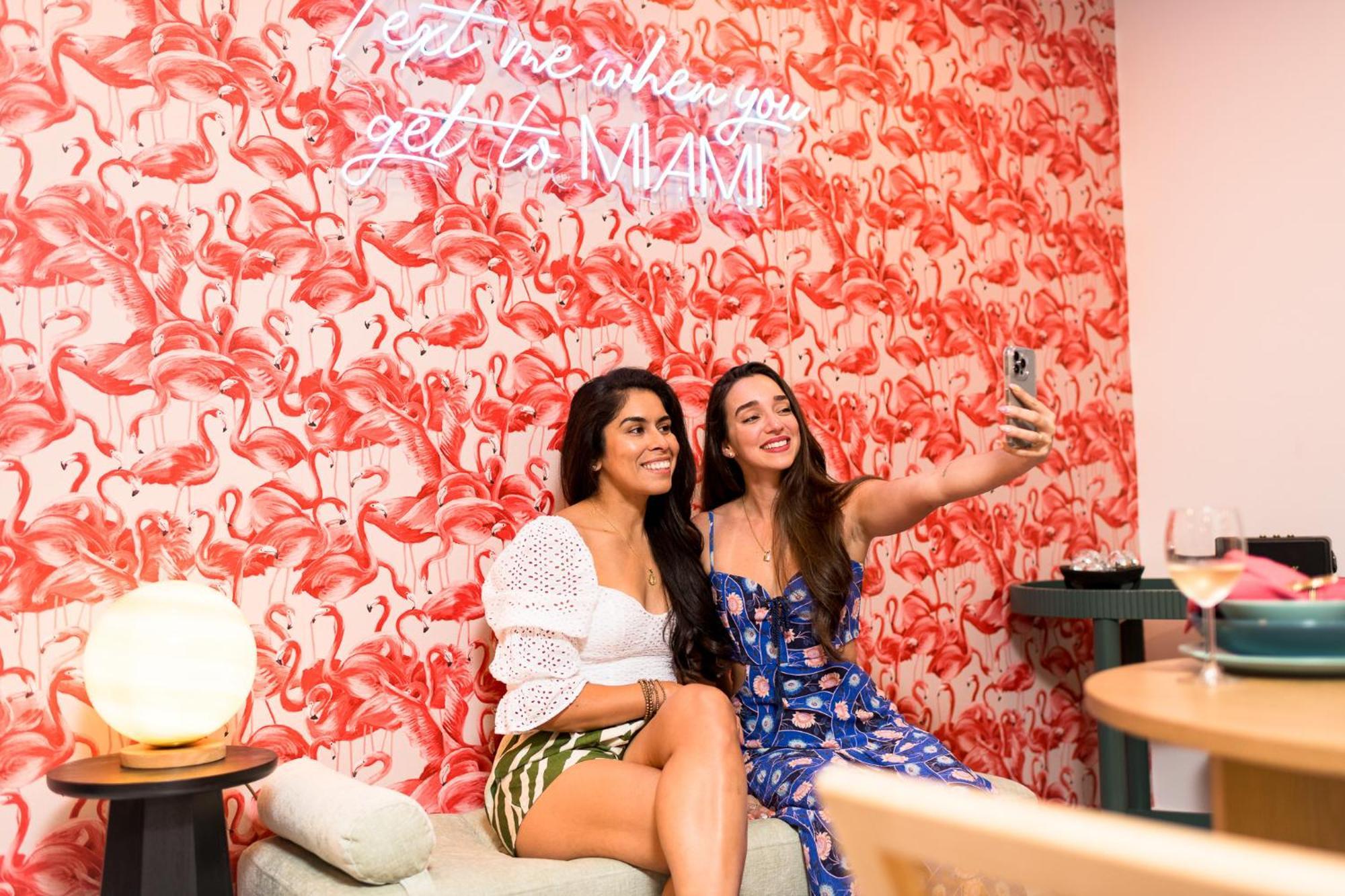 Holiday home Luxe For 8, Hot Tub, Mins To Beach, Wynwood *
