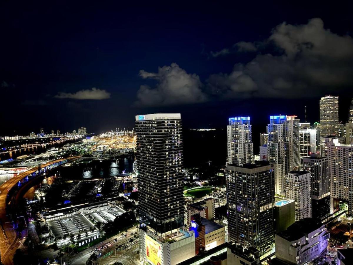 New 2bd 2 Bath Lux Penthouse And Bay View Apartment *