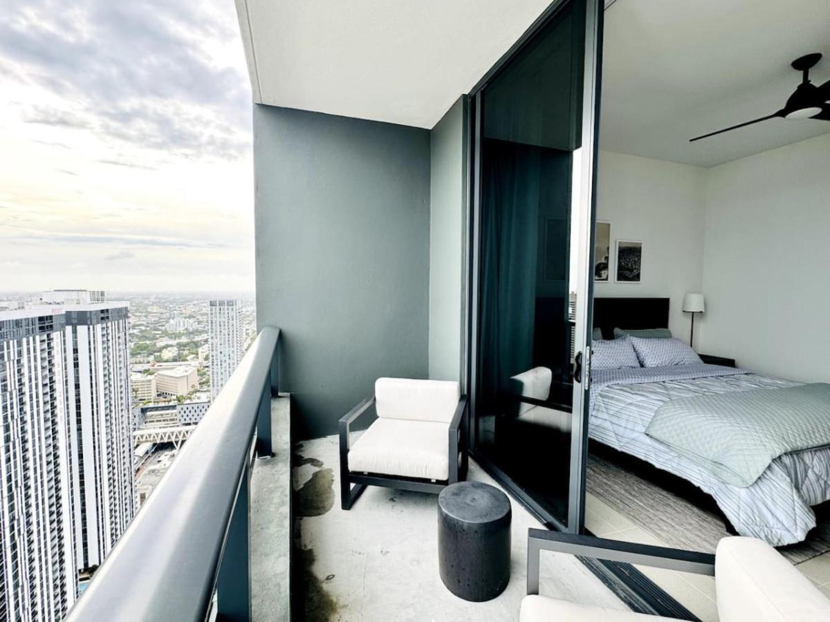 48th Floor Ph Collection 1 Bd Brand New Downtown *