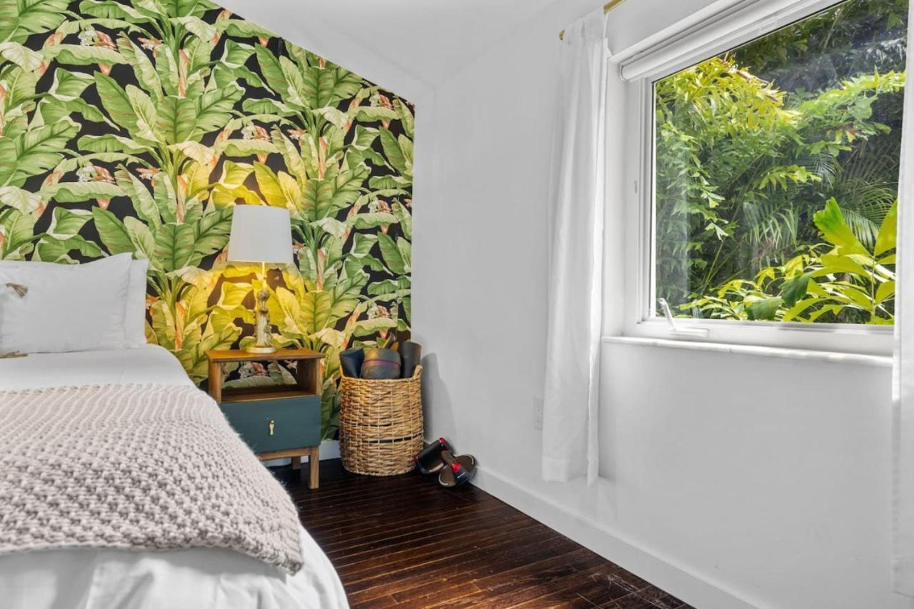 Hidden Garden By Tilahstays Holiday home