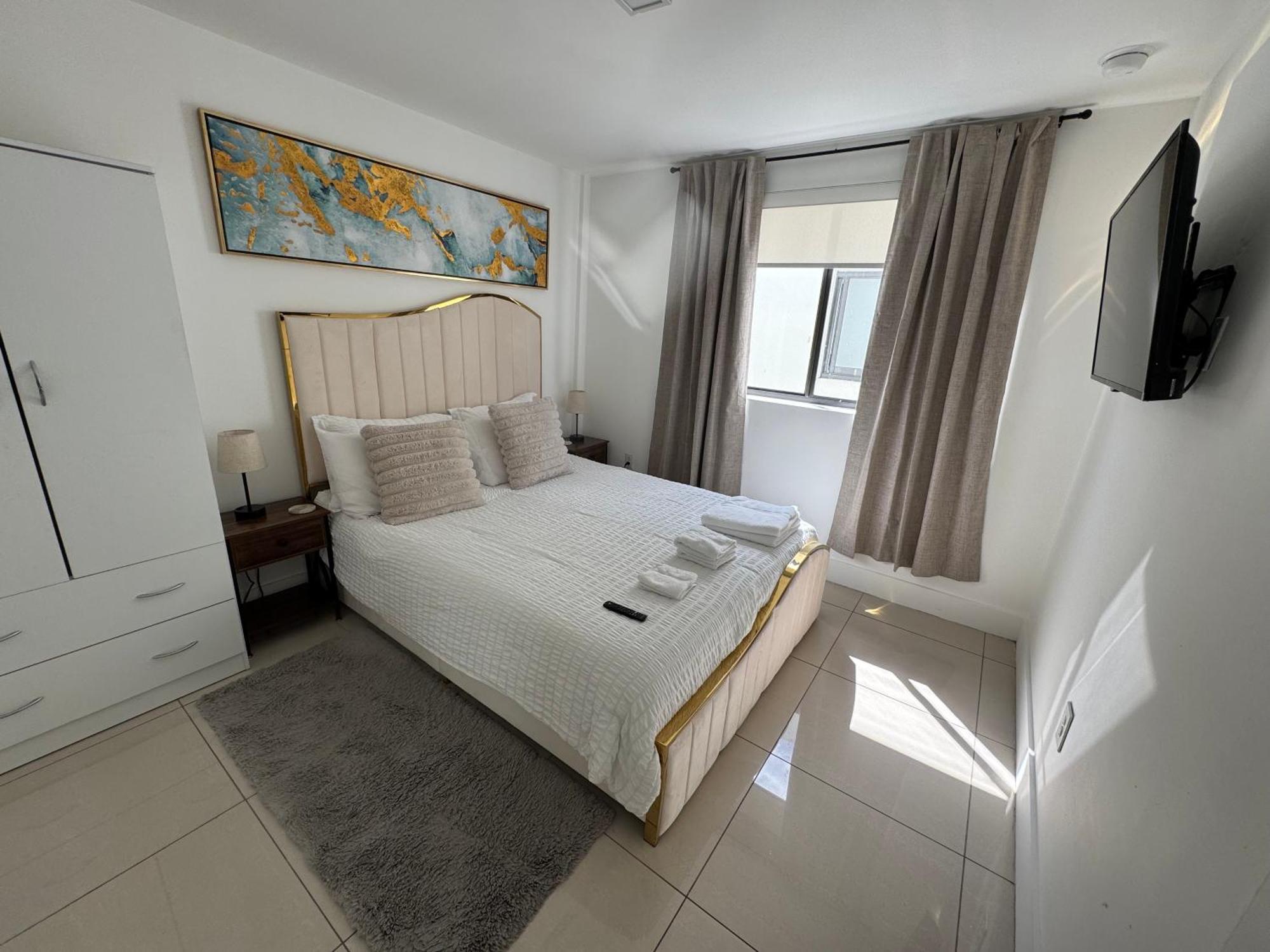 Apartment Modern Bedroom In Shared With Host Miami