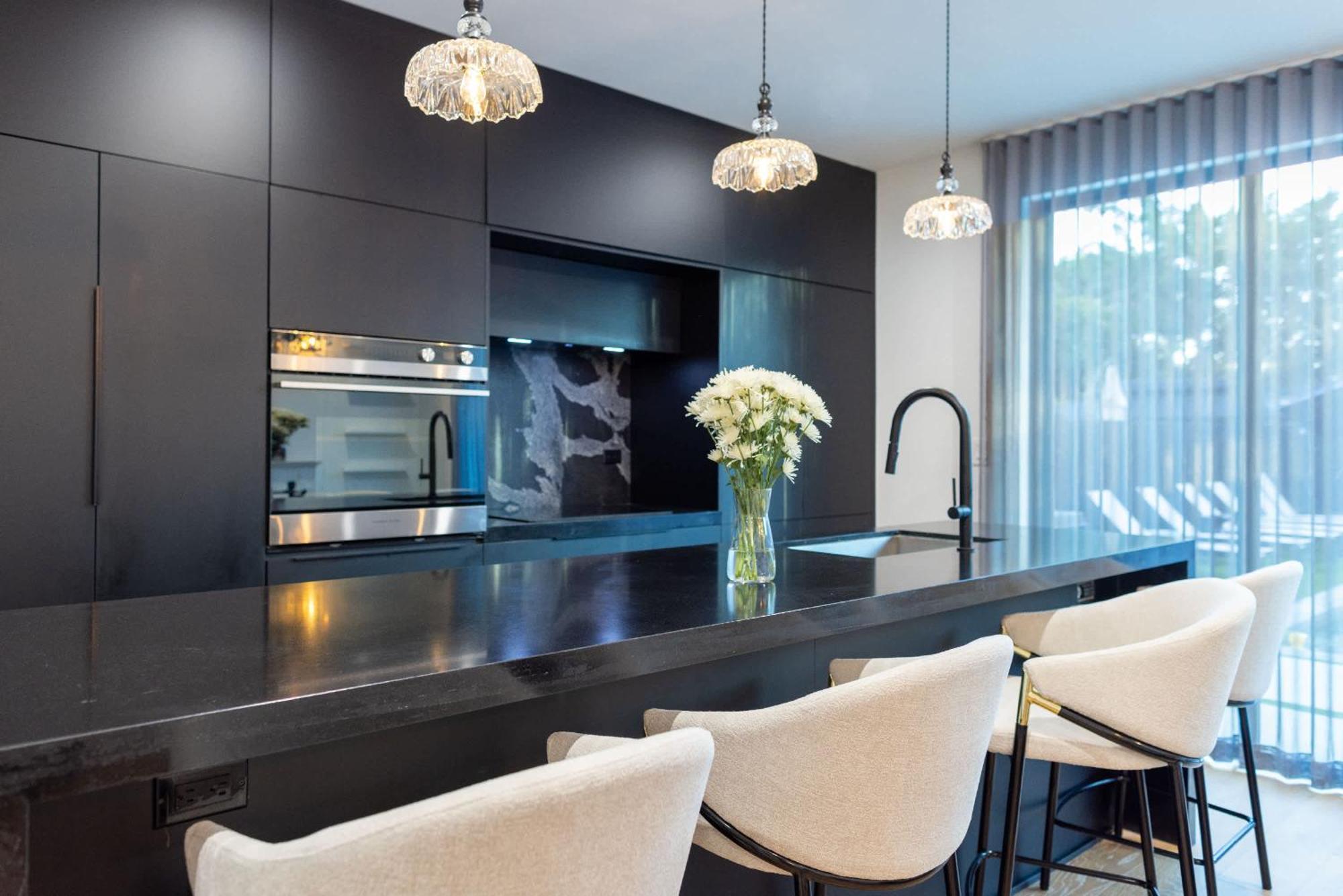 Holiday home 2 Homes Pools Kitchens Paris Cuba Design Miami
