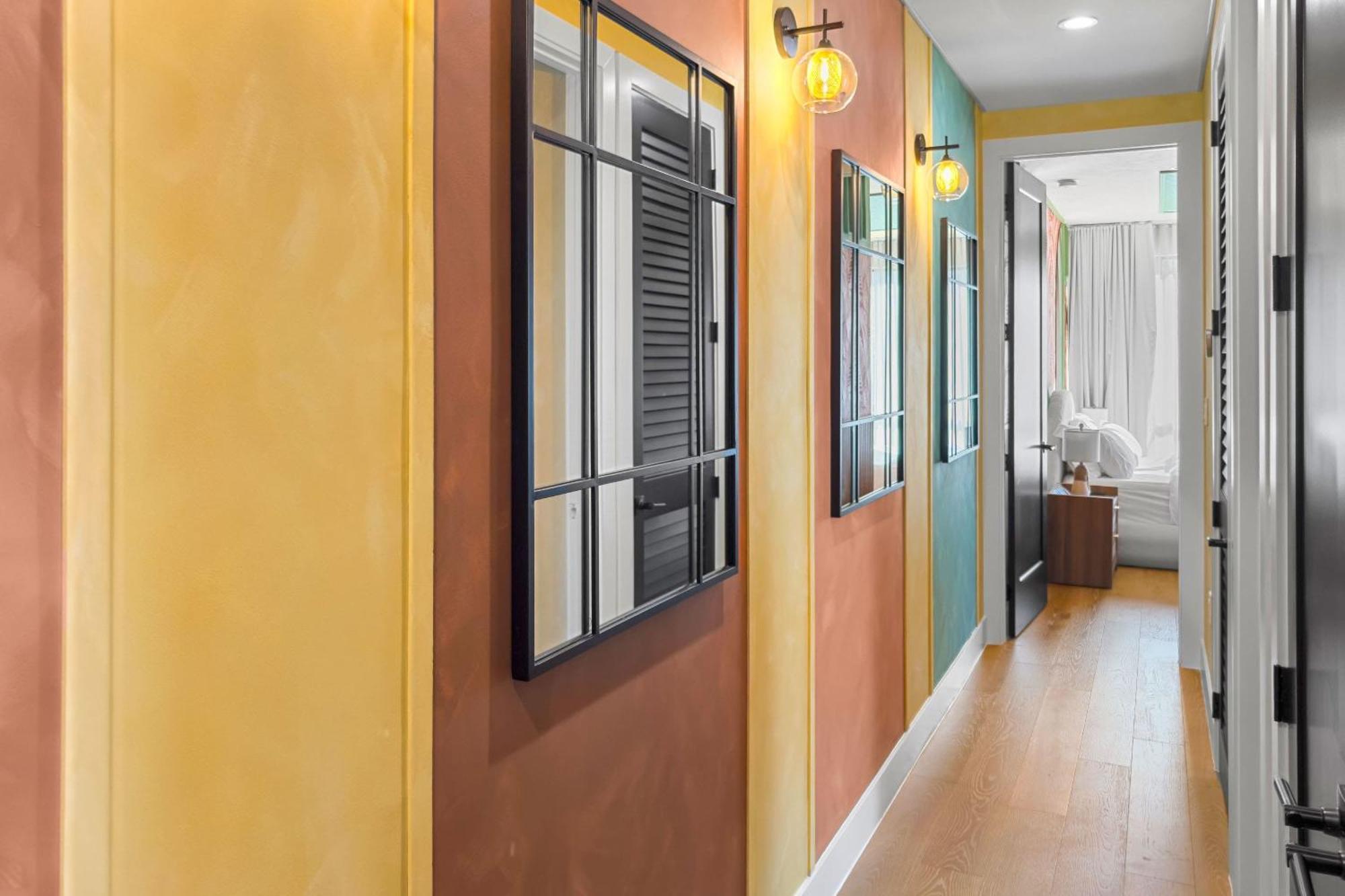 2 Homes Pools Kitchens Paris Cuba Design * Miami