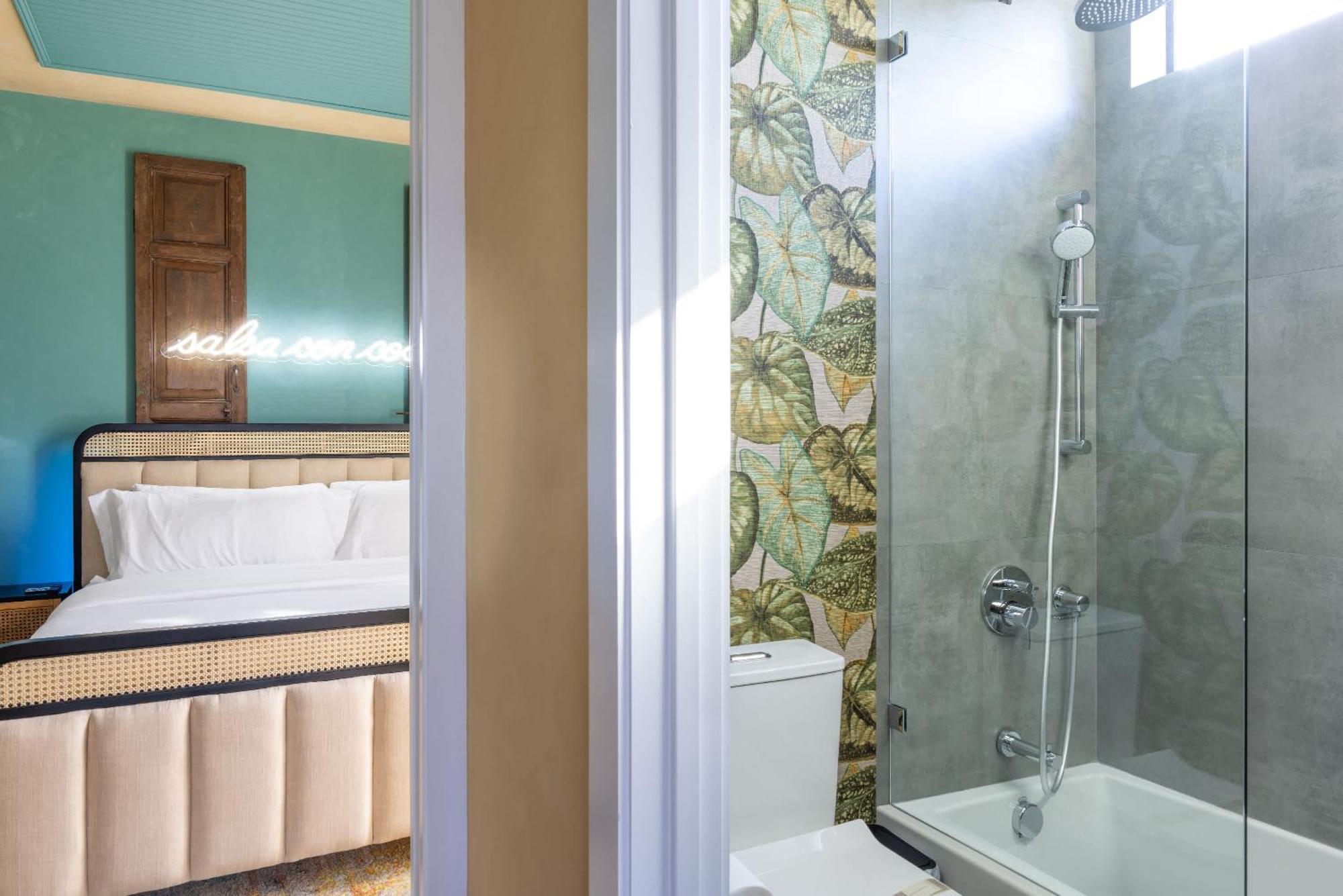 Cuba - New Modern 3br Heated Pool Apartment *