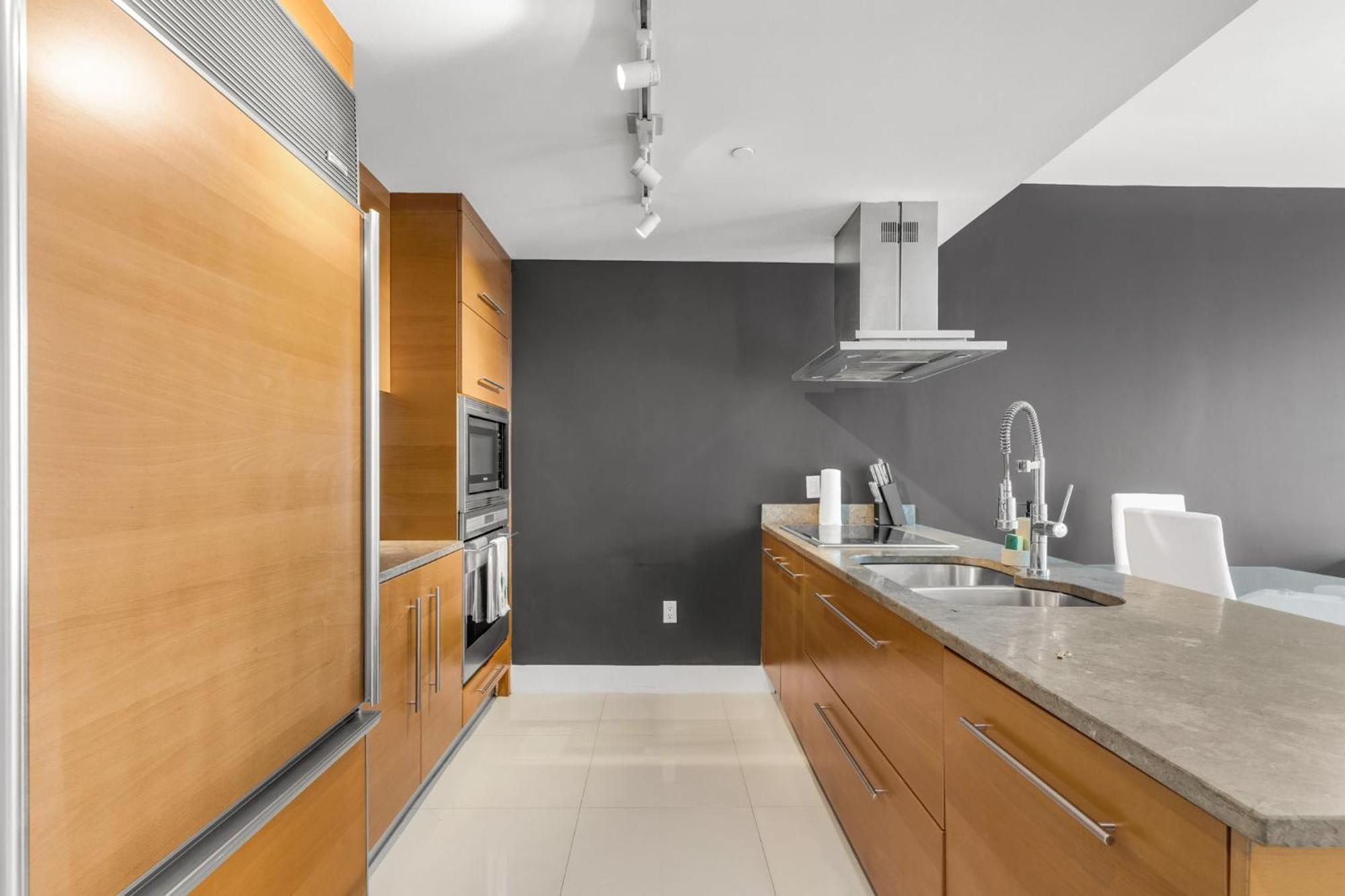 Apartment Icon Brickell 1 Bed 1 Bath At The W Miami