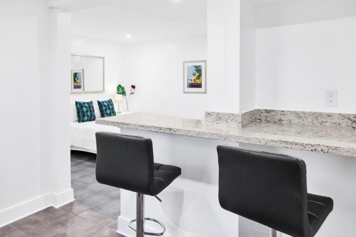 Apartment Designer Unit 3 *