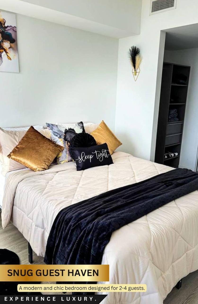 Luxury Chic Bedroom Apartment