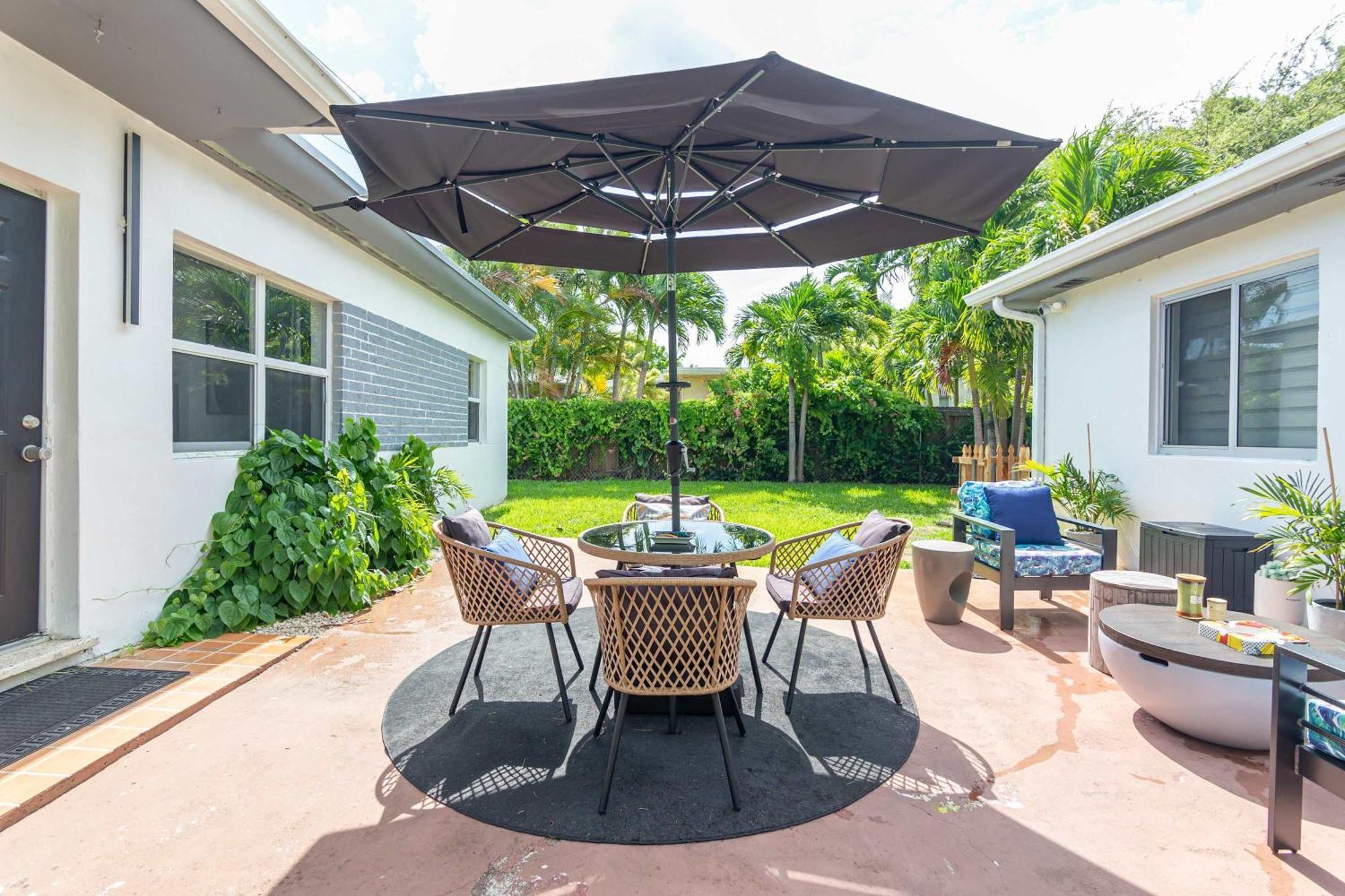 Villa Serene Retreat Ideal For Couples Solo Travelers *