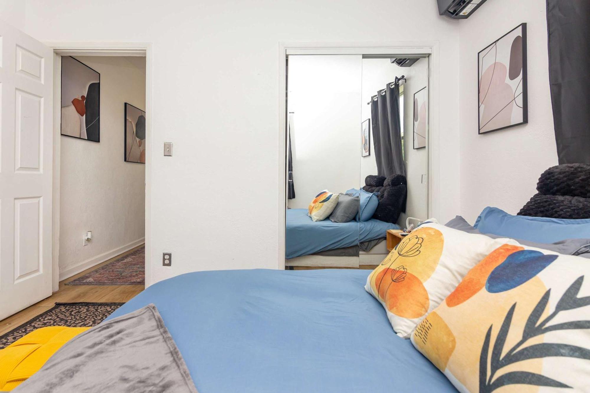 Villa Serene Retreat Ideal For Couples Solo Travelers Miami