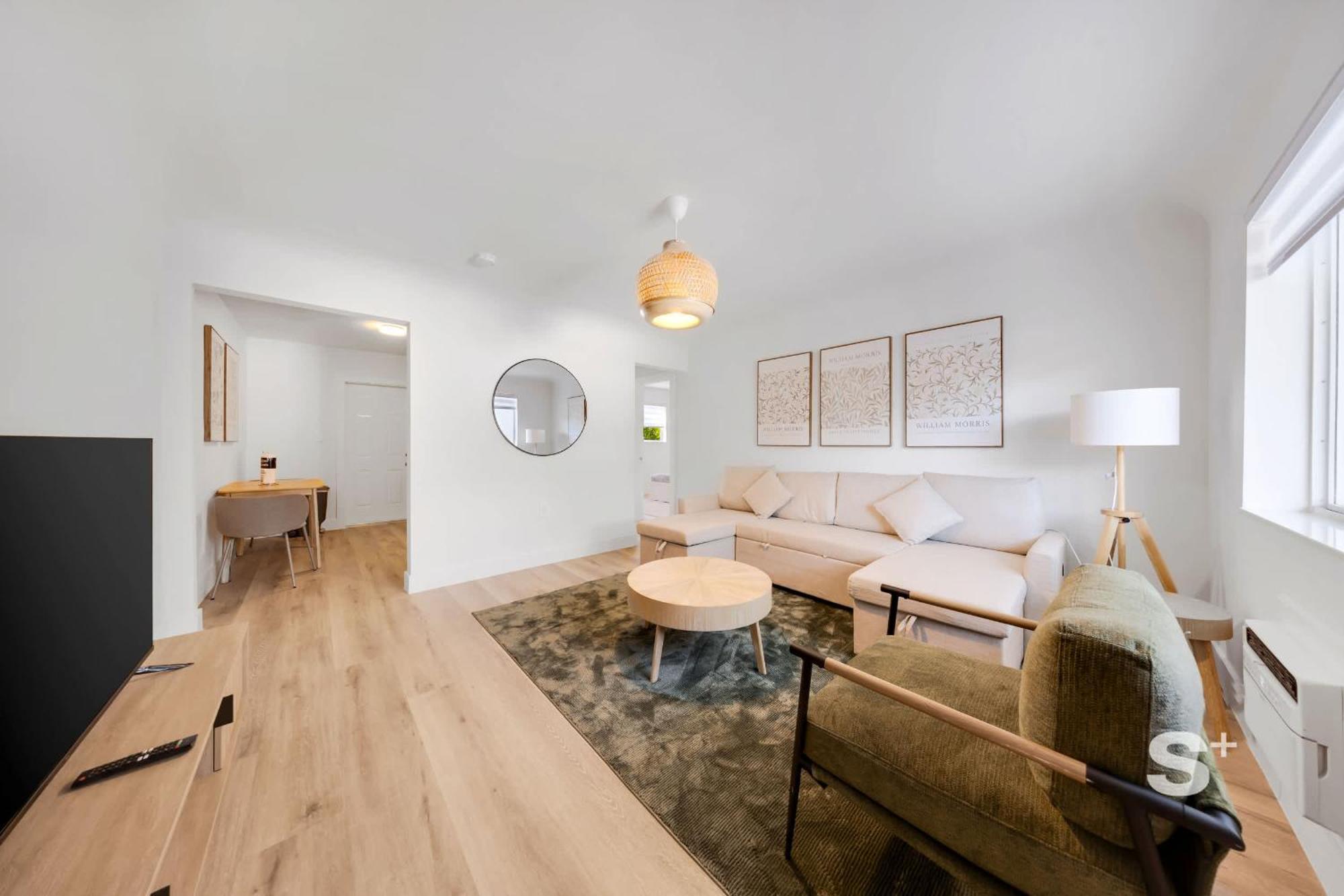 1-br Retreat With Modern Chic Apartment