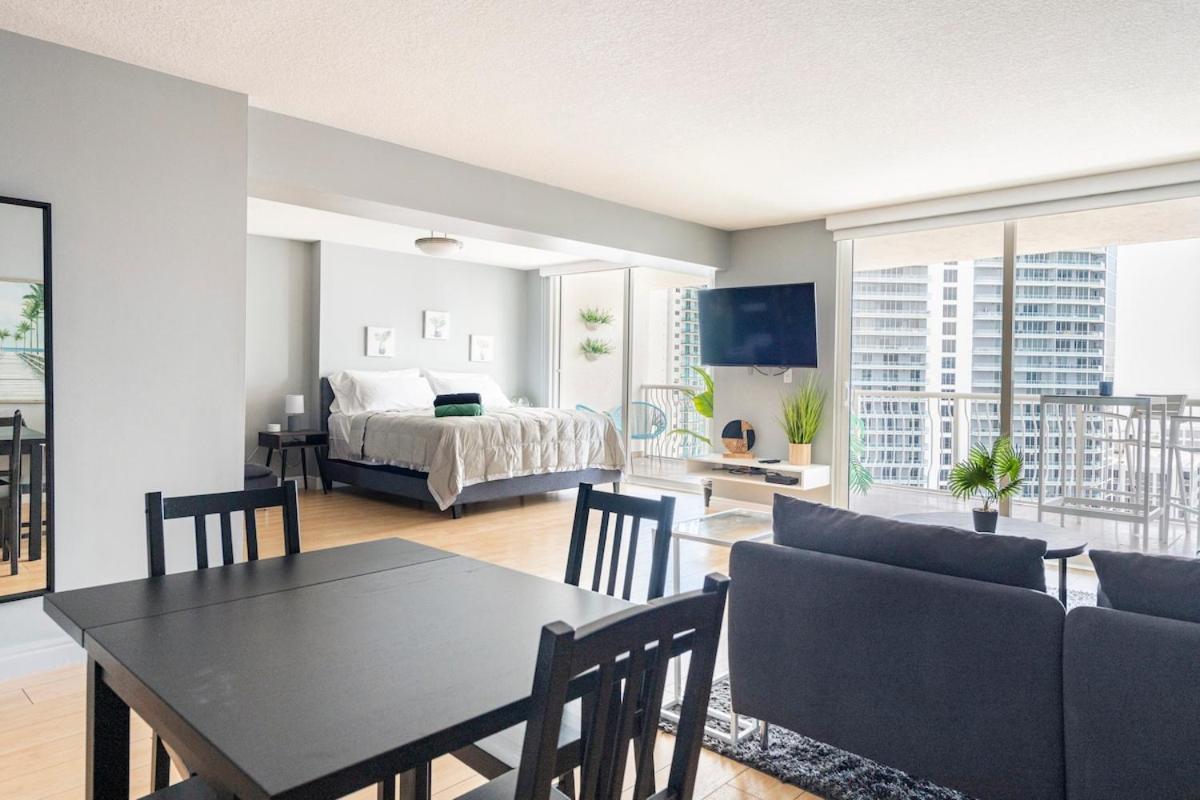 Brickell Center W/city & Bay View + Free Parking! Appartement