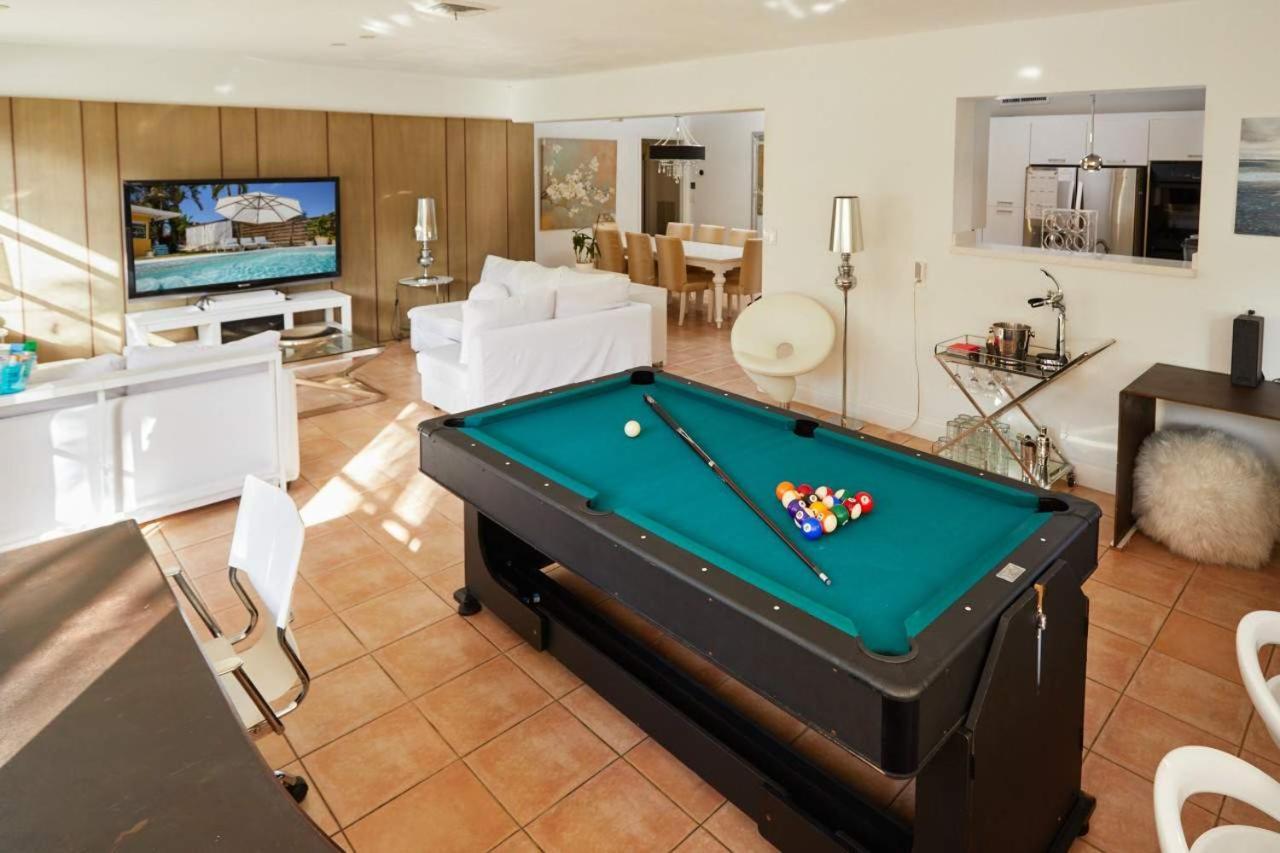 Holiday home Pool Oasis *