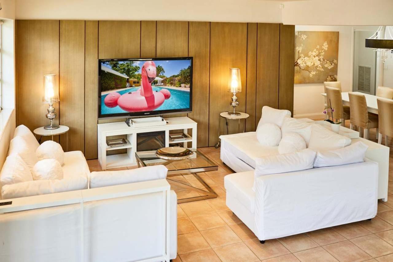 Pool Oasis Holiday home Miami
