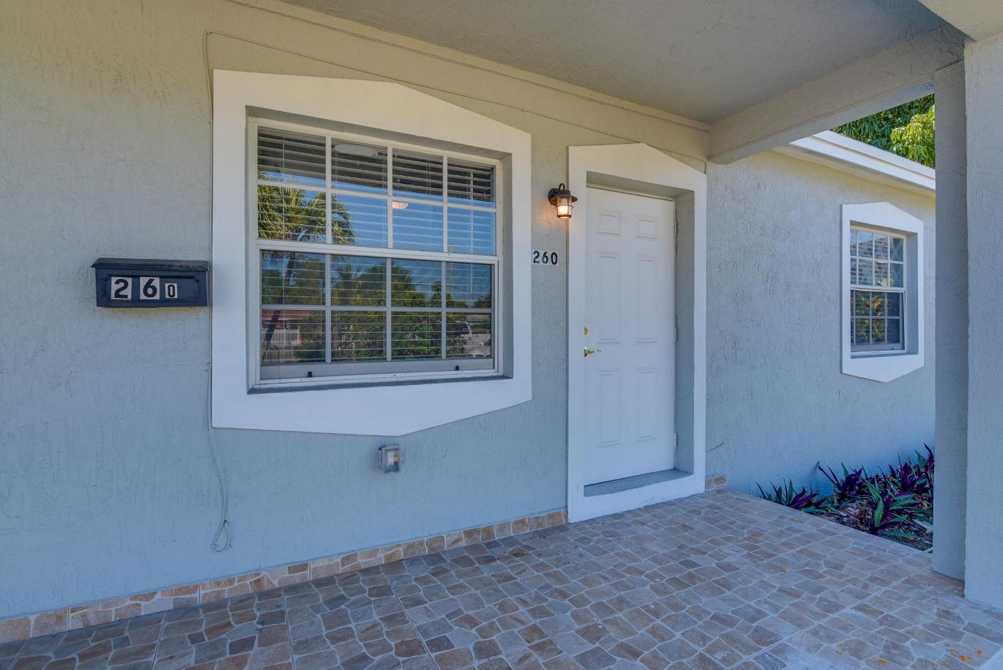 Apartment 7 Mi To Surfside Pet-friendly Unit In *