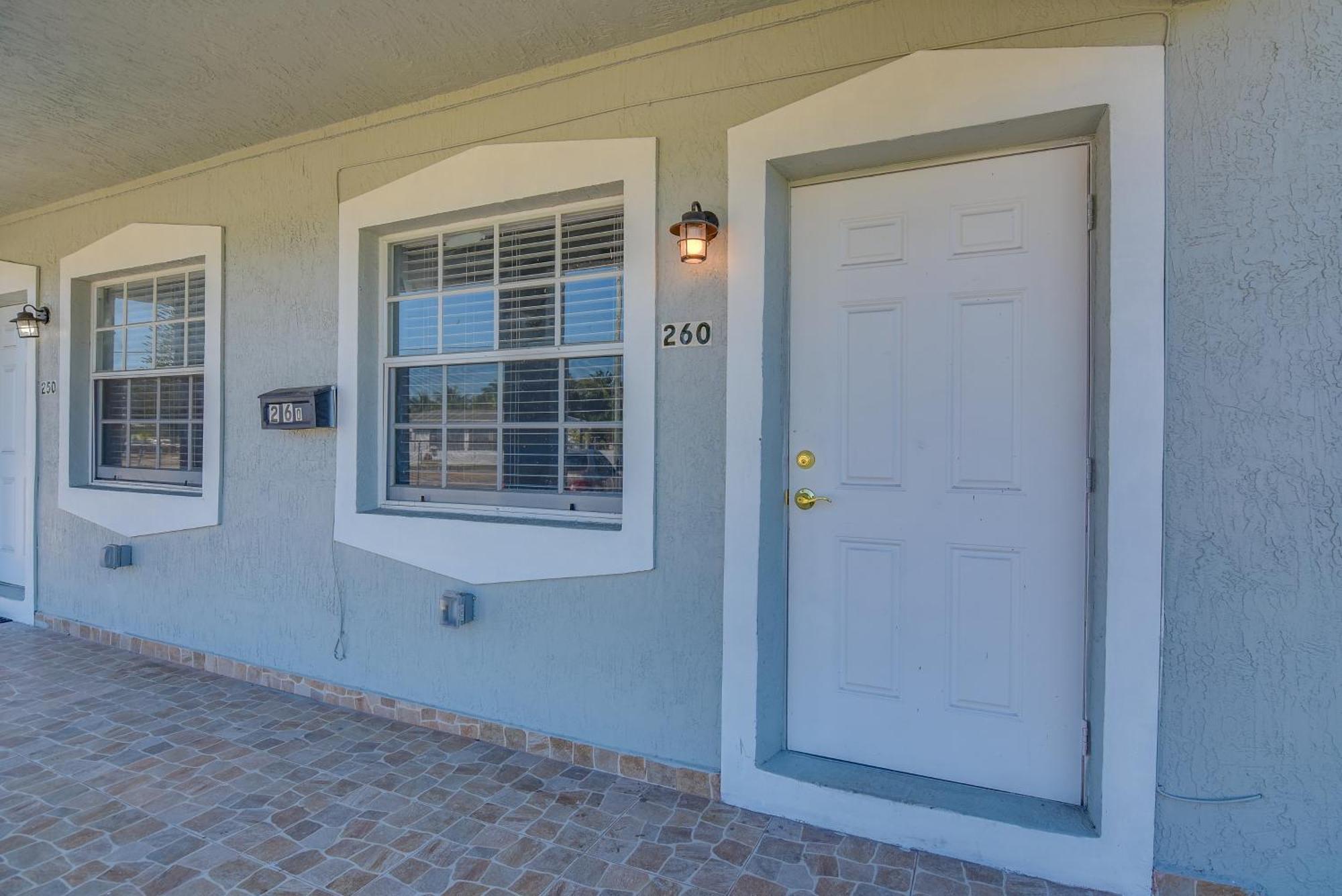 Apartment 7 Mi To Surfside Pet-friendly Unit In Miami