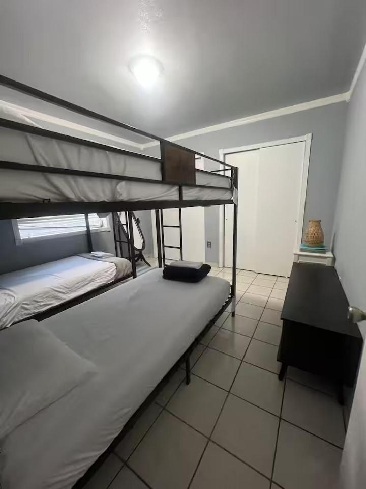 Mighty - Private 6 Beds Privatunterkunft Miami