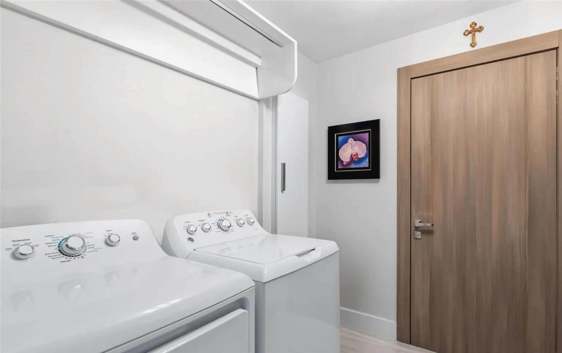 Apartment Luxury Coastal Living 3 Bedroom Unit