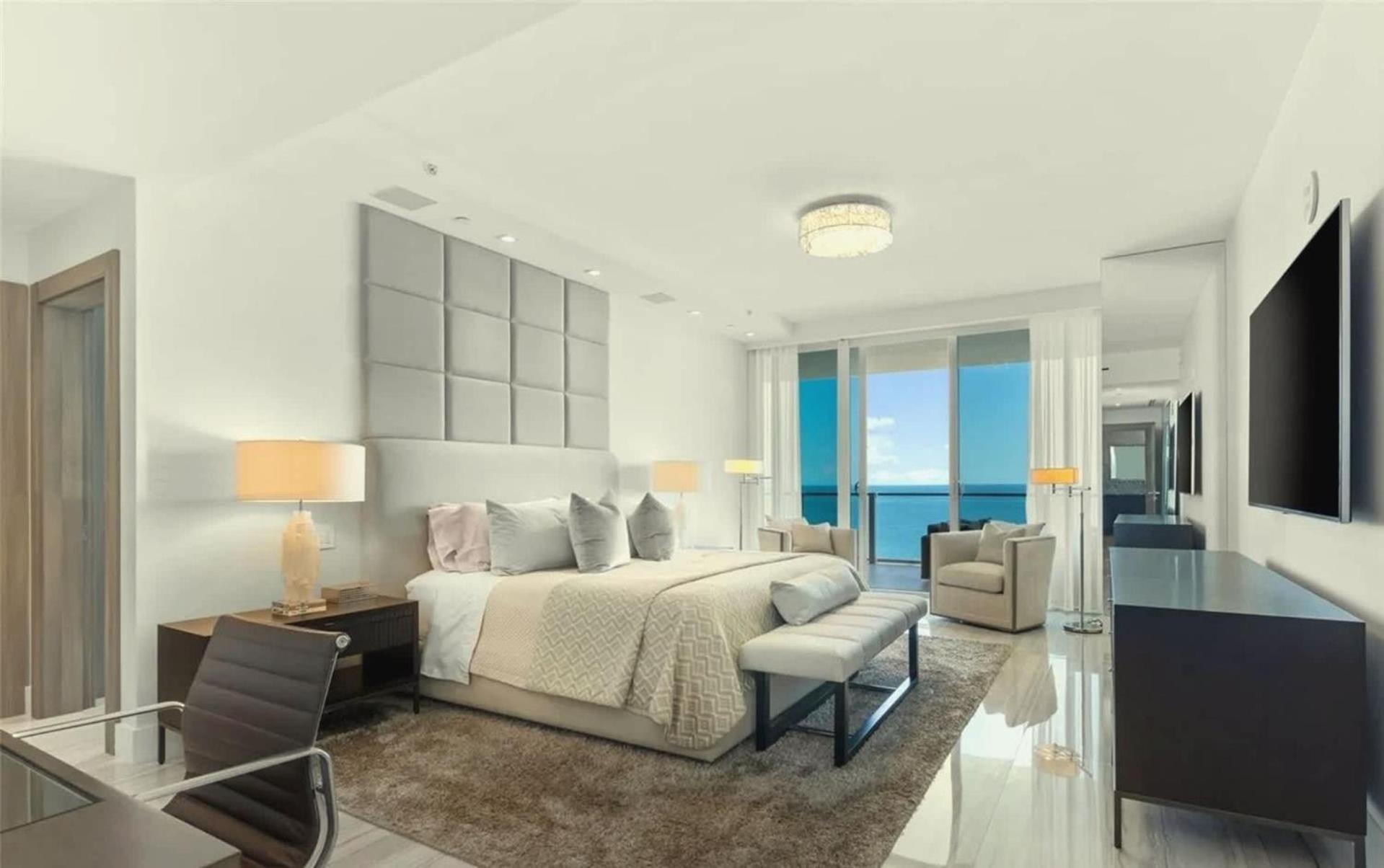 Luxury Coastal Living 3 Bedroom Unit