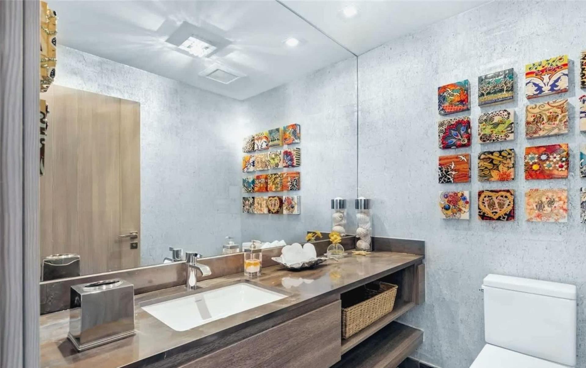 Apartment Luxury Coastal Living 3 Bedroom Unit