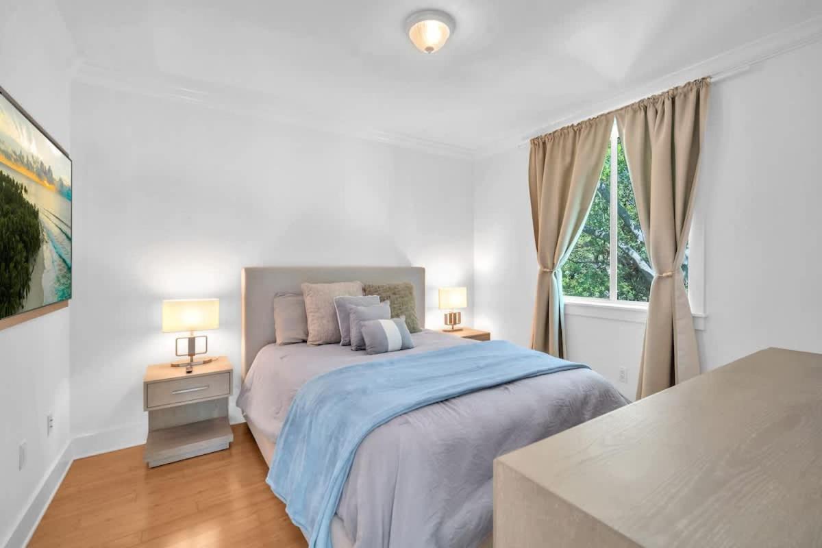 Holiday home Grove Walk Manor 3br Oasis In The Grove Family Miami