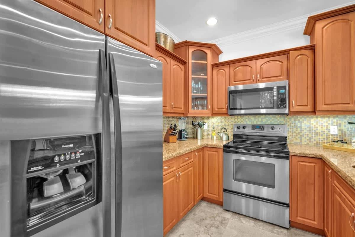 Holiday home Grove Walk Manor 3br Oasis In The Grove Family *