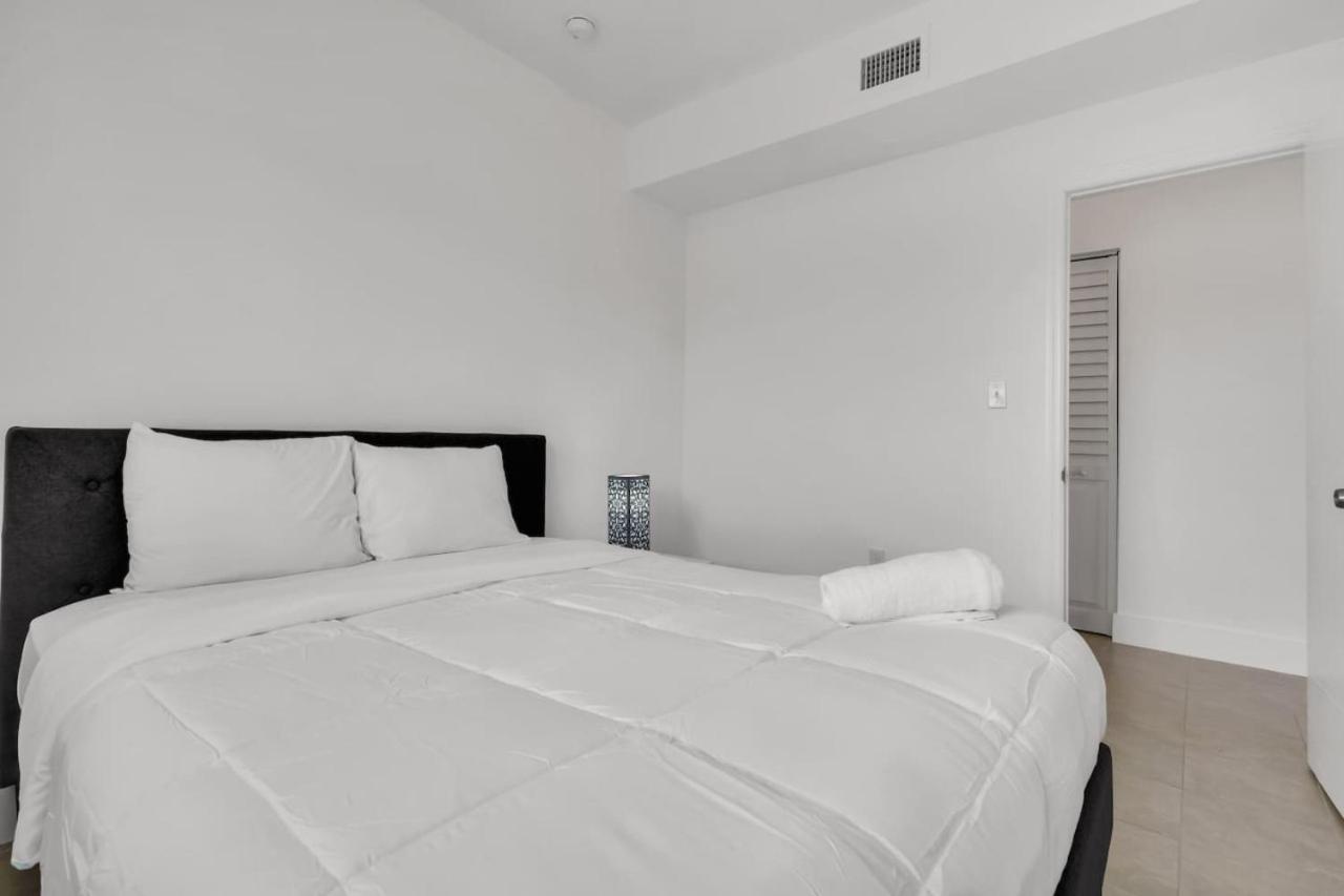 Cozy Private 2 Bedroom 8th St 5min To Brickell Apartment